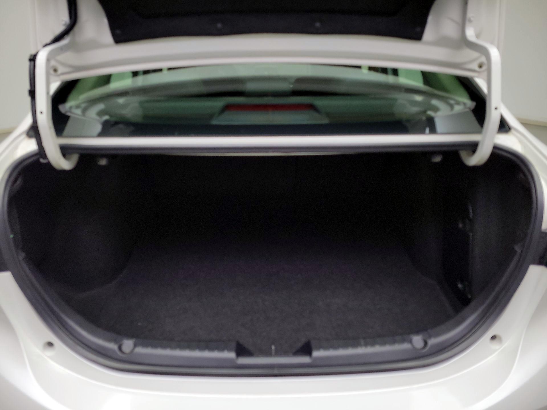 Thumbnail: 2014 Mazda Mazda3 - 19