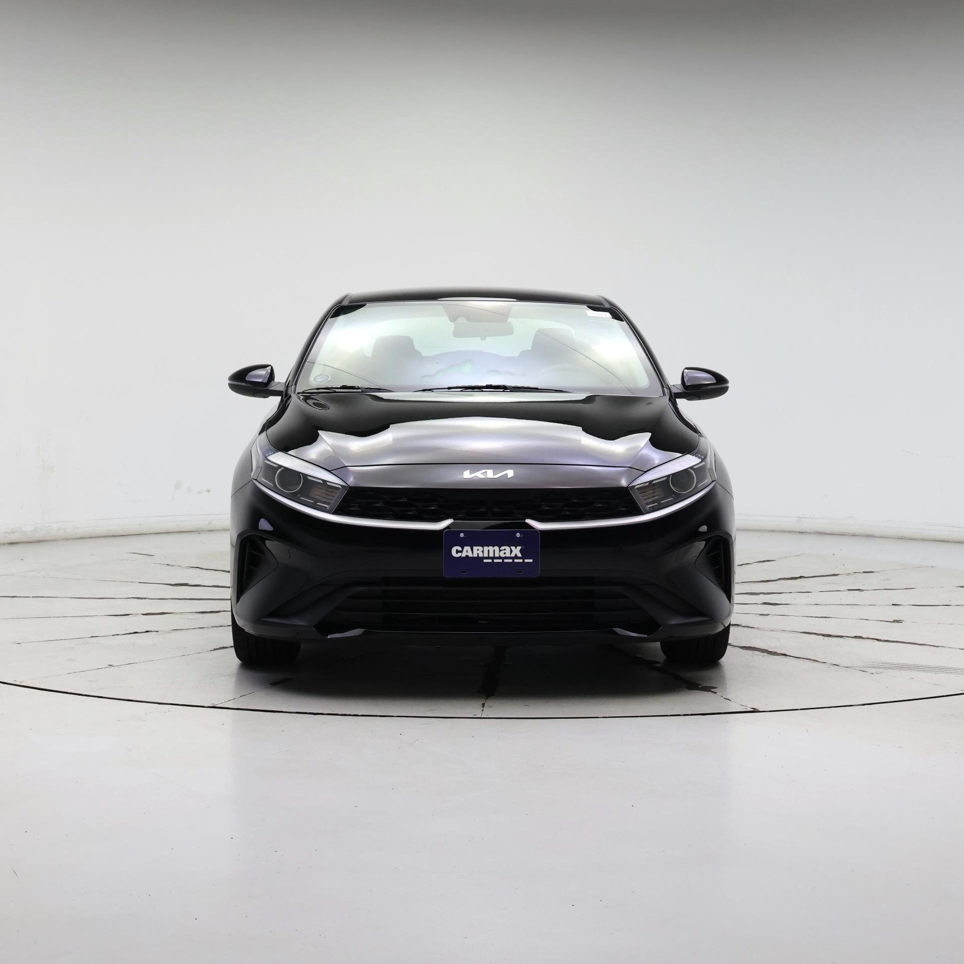 Thumbnail: 2022 Kia Forte - 5