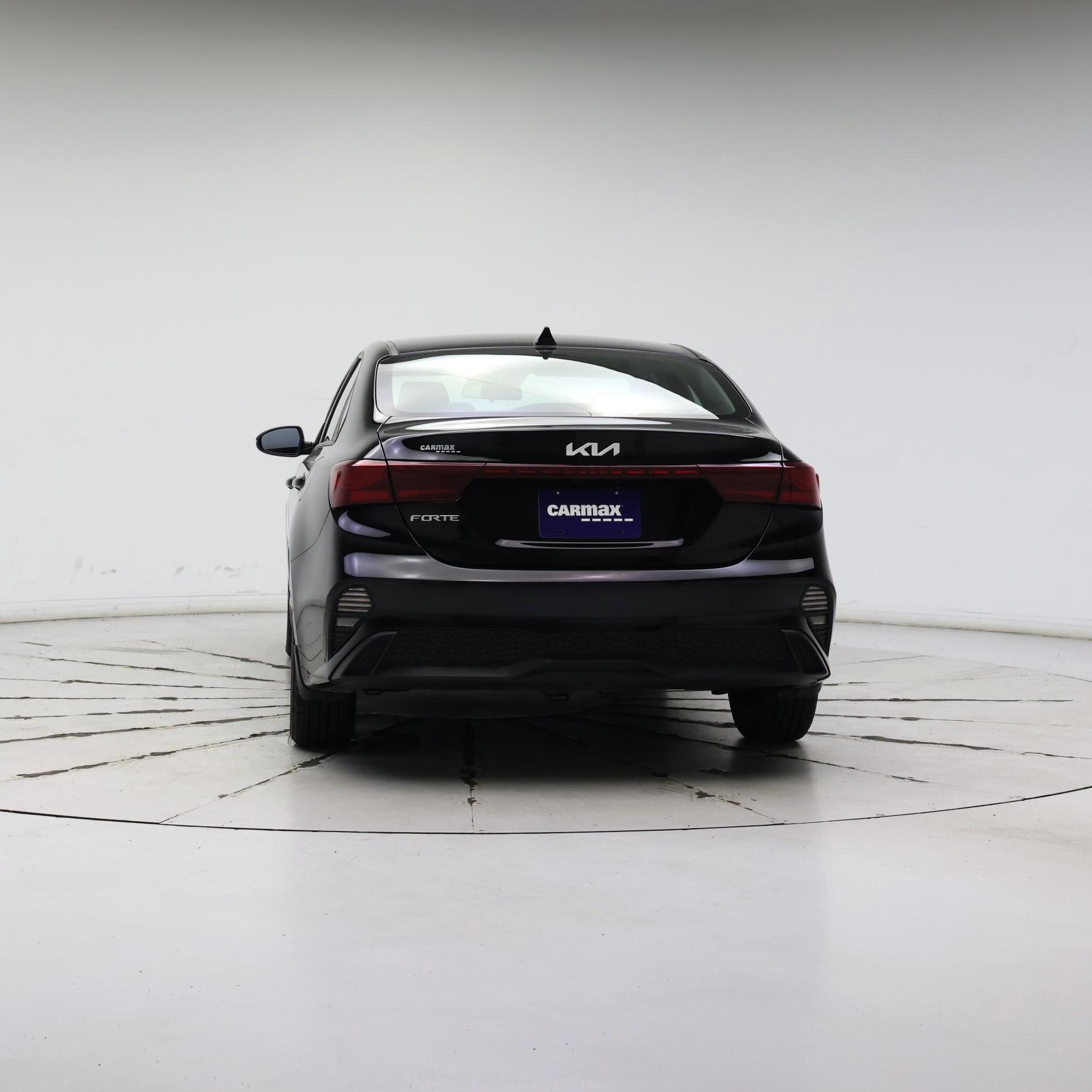Thumbnail: 2022 Kia Forte - 6
