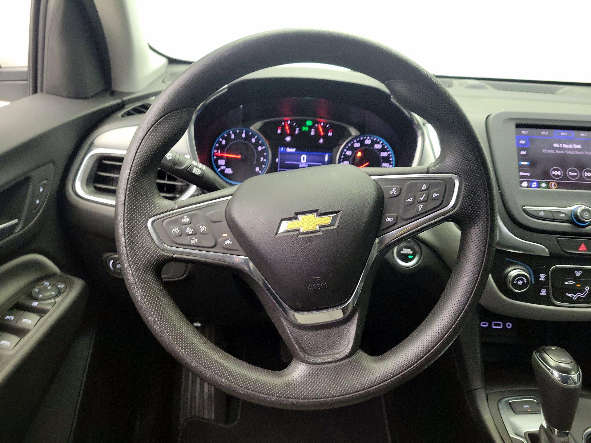 Thumbnail: 2020 Chevrolet Equinox - 10