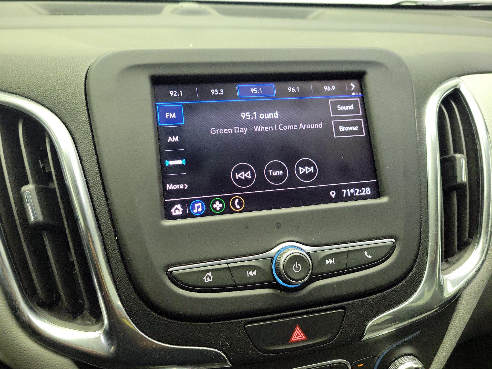 Thumbnail: 2020 Chevrolet Equinox - 15