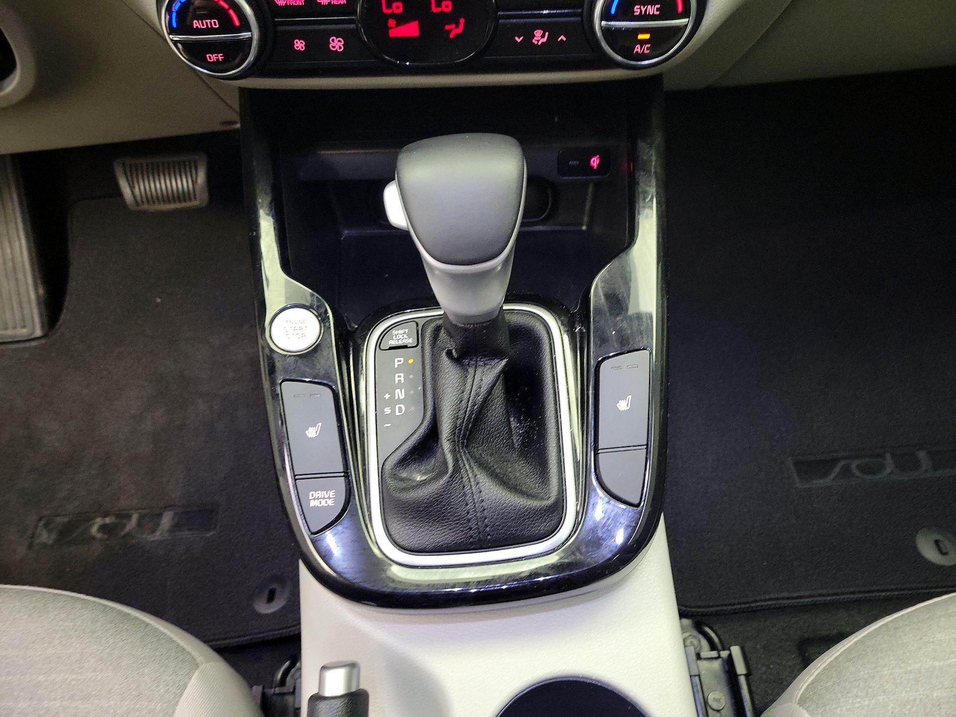 Thumbnail: 2022 Kia Soul - 18