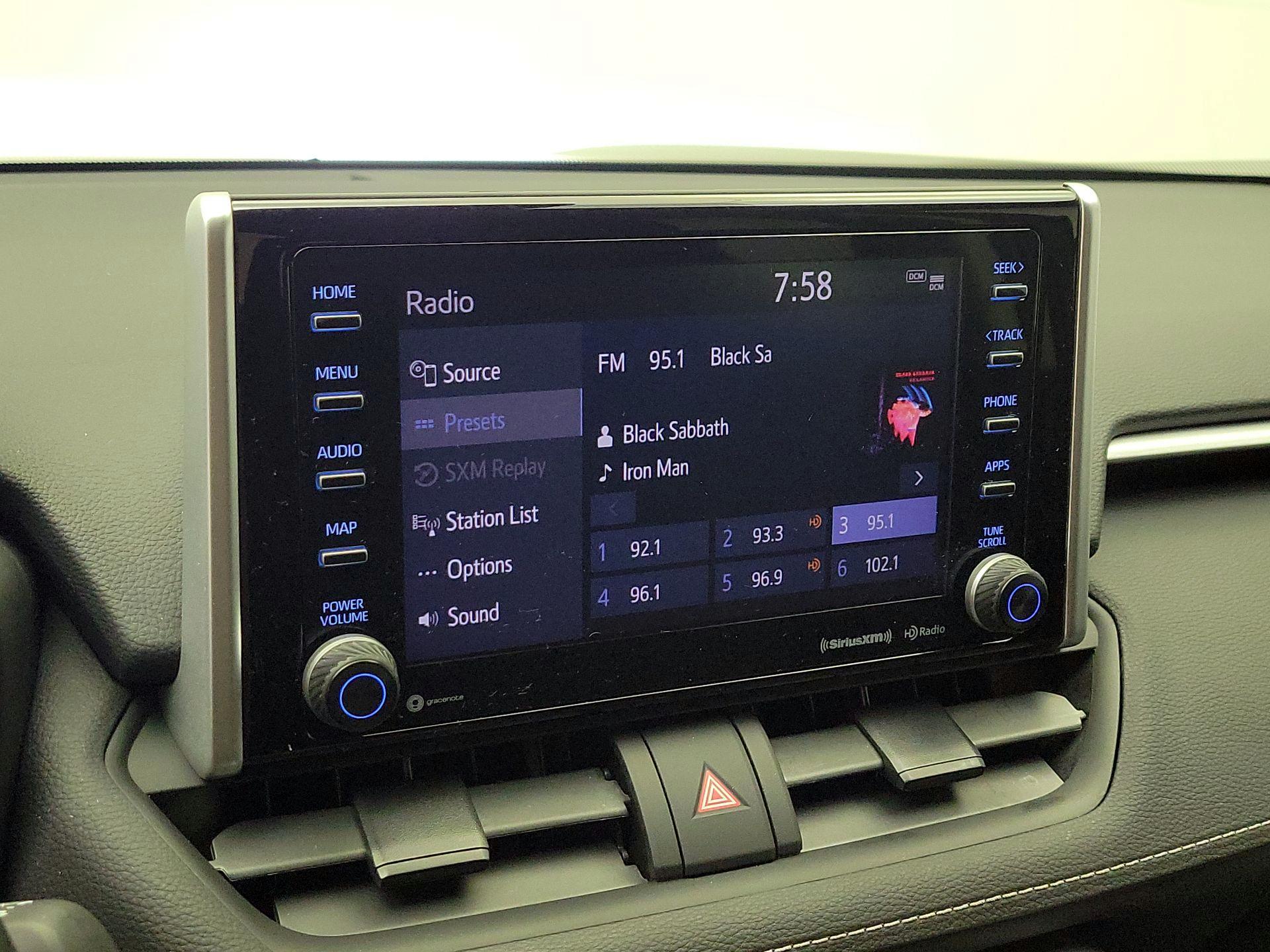 Thumbnail: 2021 Toyota RAV4 - 15