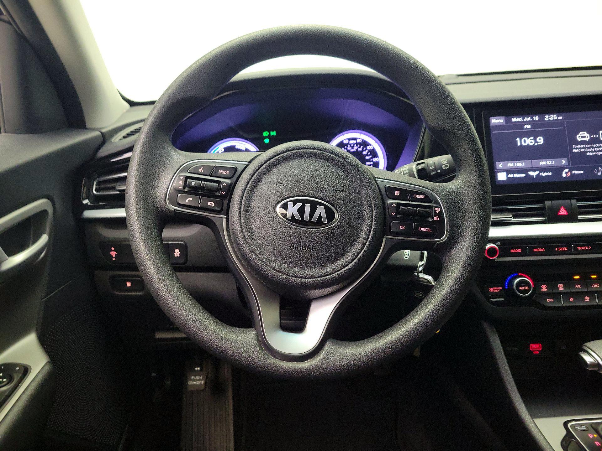 Thumbnail: 2021 Kia Niro - 10