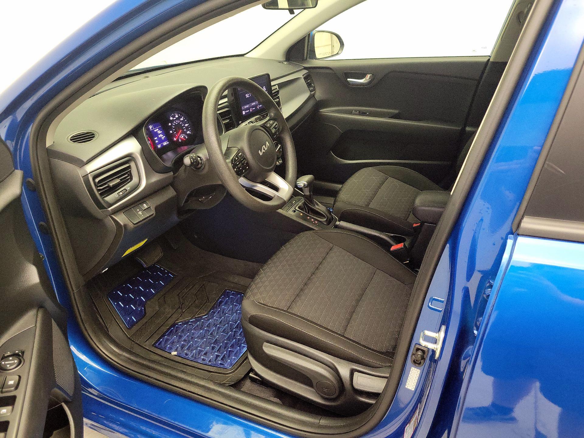 Thumbnail: 2023 Kia Rio - 11
