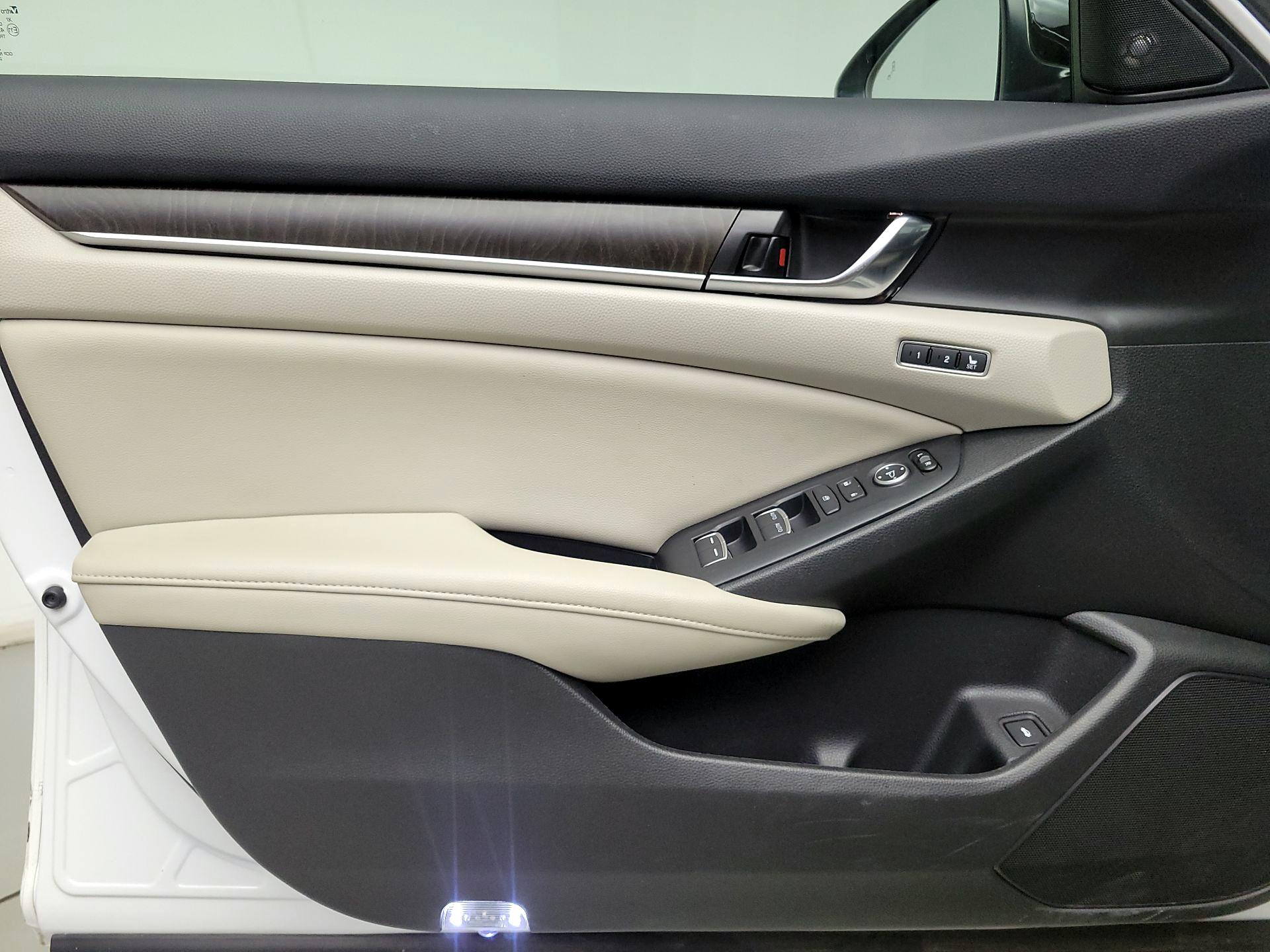 Thumbnail: 2022 Honda Accord - 12