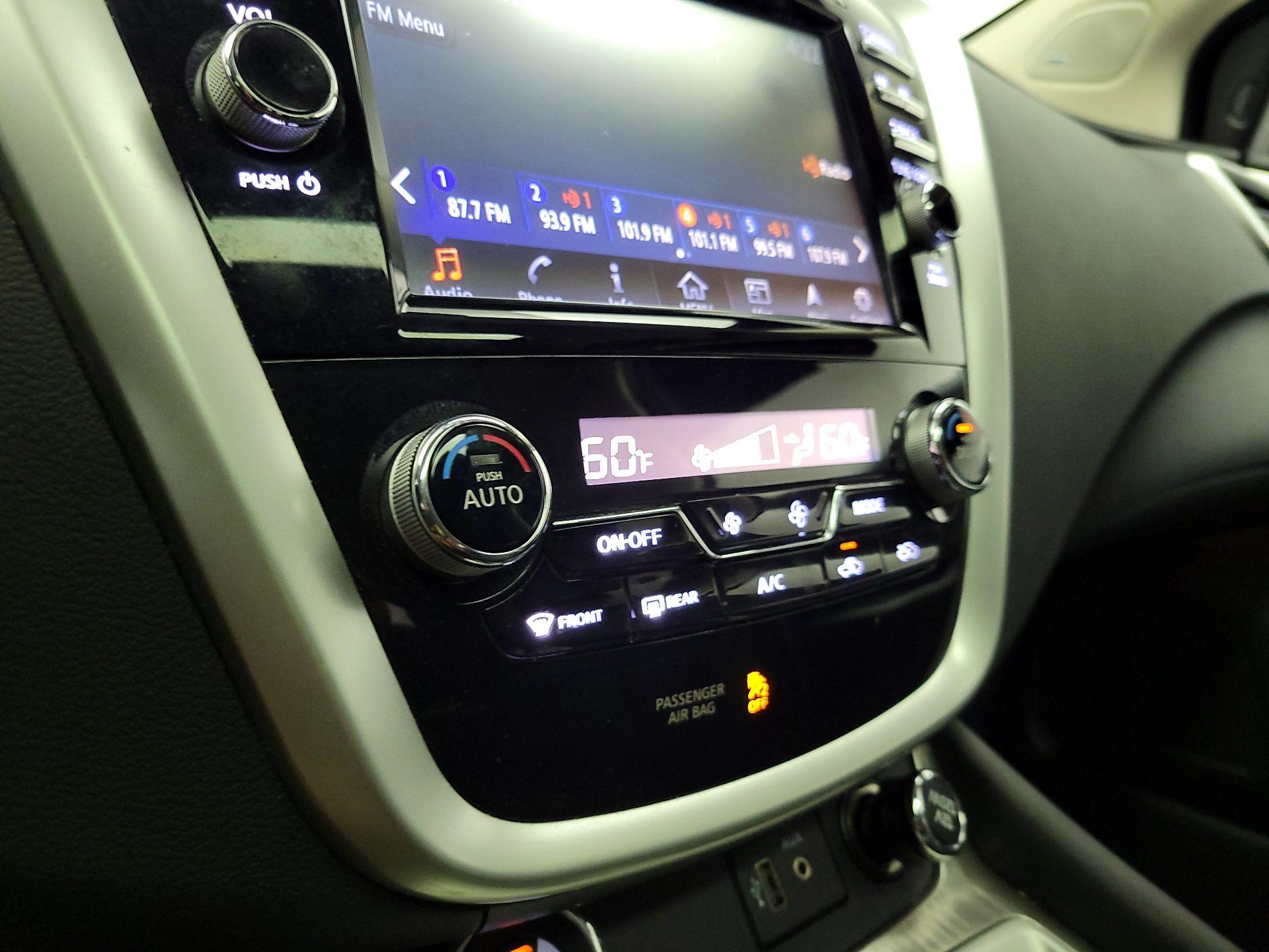 Thumbnail: 2018 Nissan Murano - 17