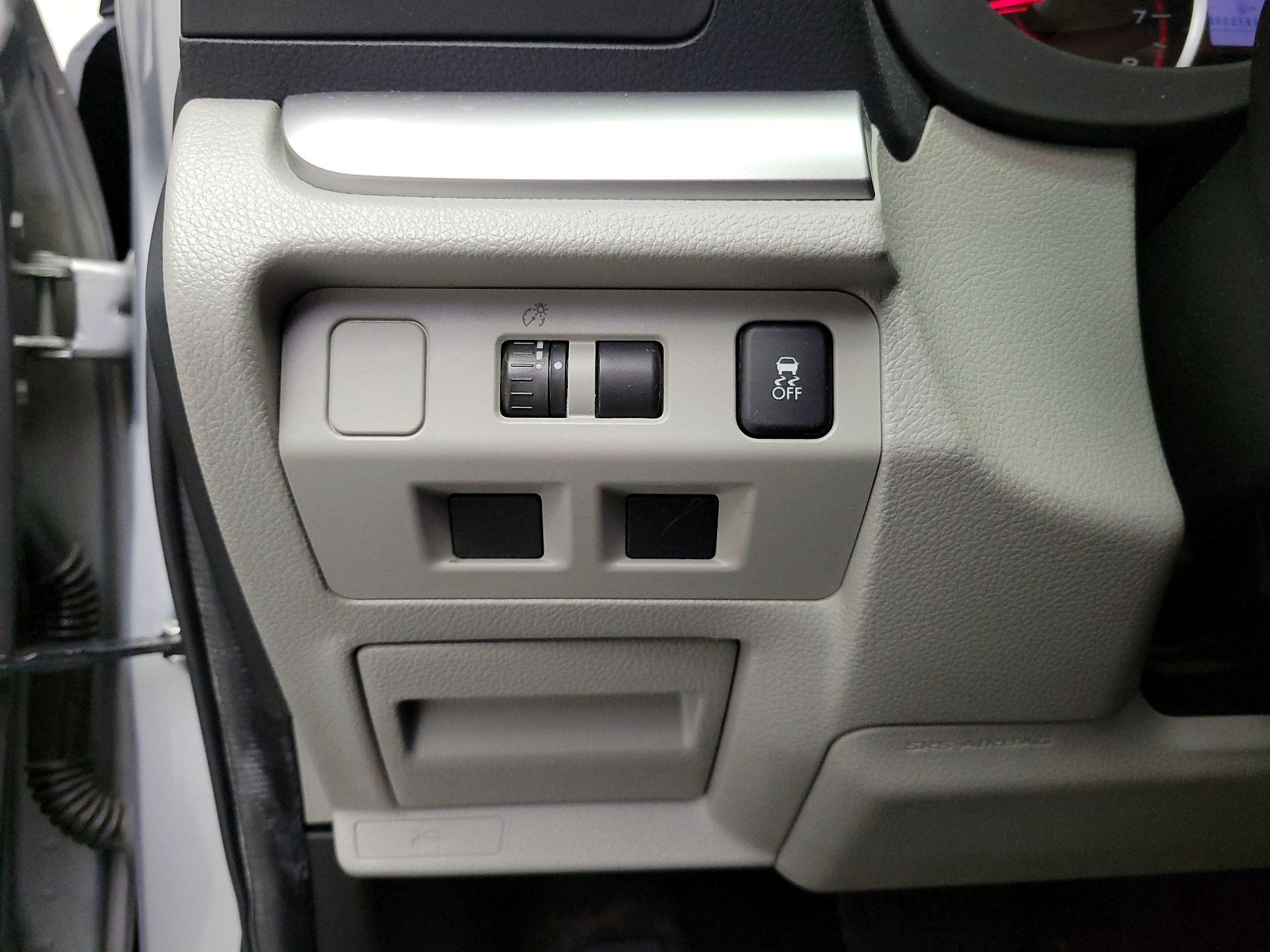 Thumbnail: 2015 Subaru Forester - 13