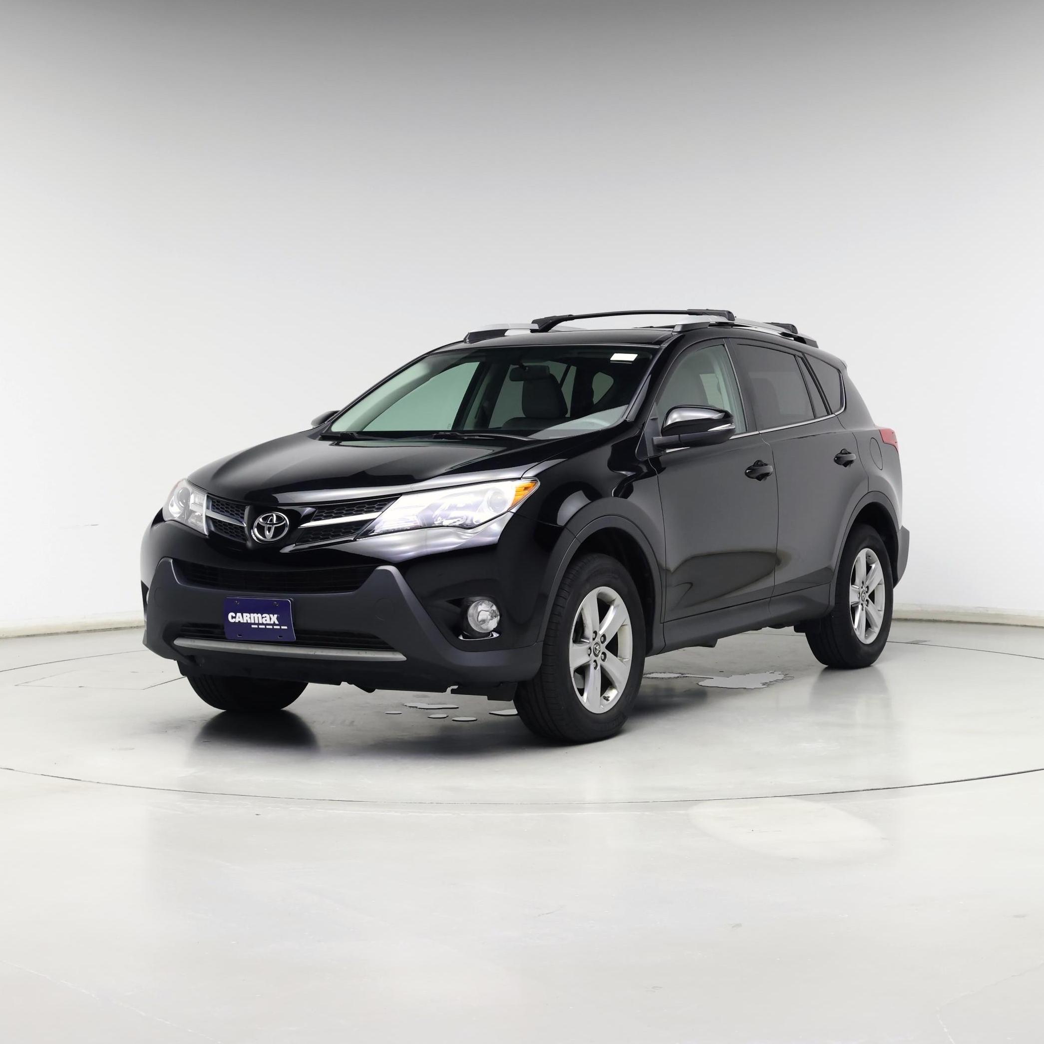 Thumbnail: 2015 Toyota RAV4 - 4