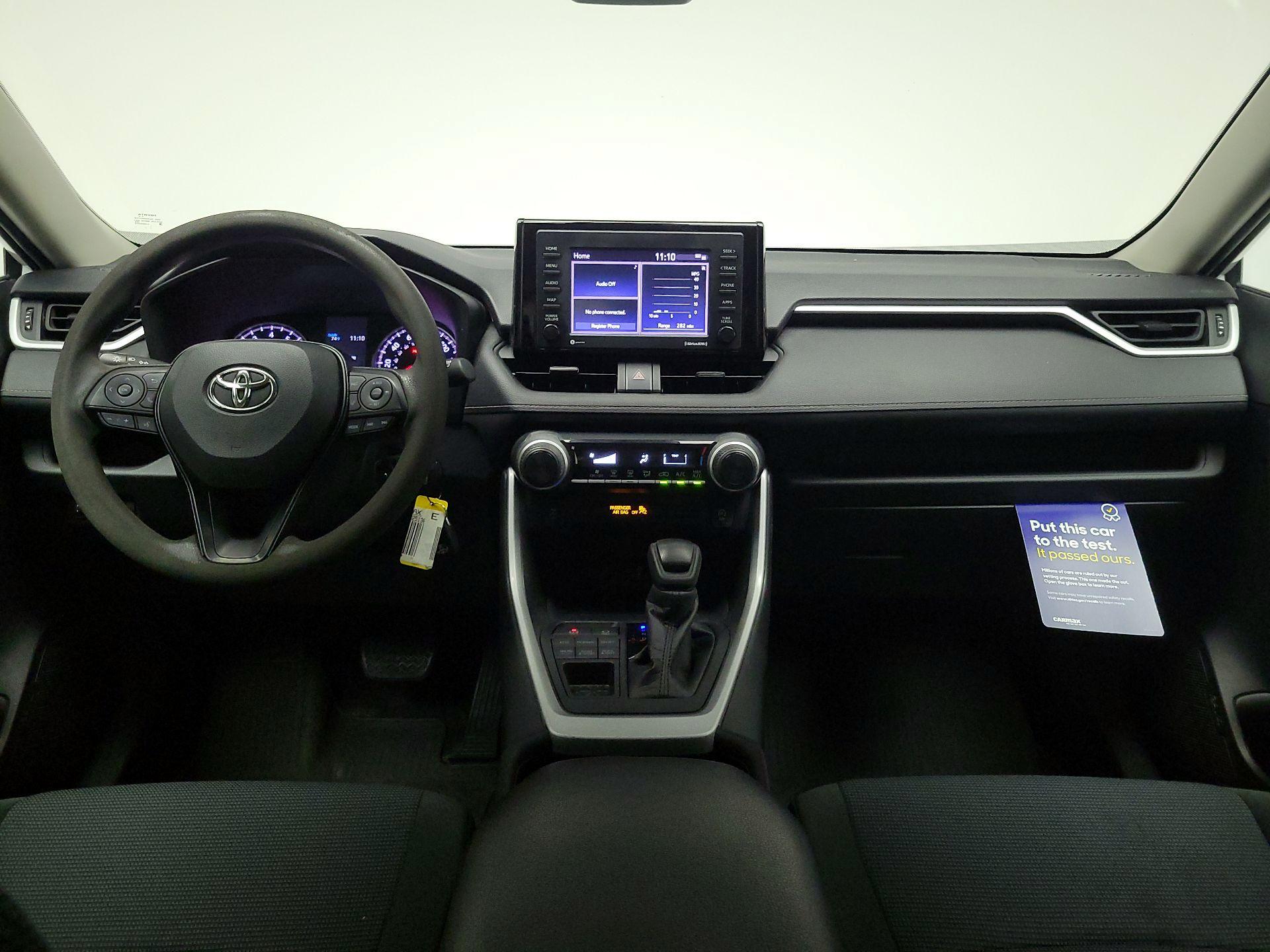 Thumbnail: 2021 Toyota RAV4 - 9