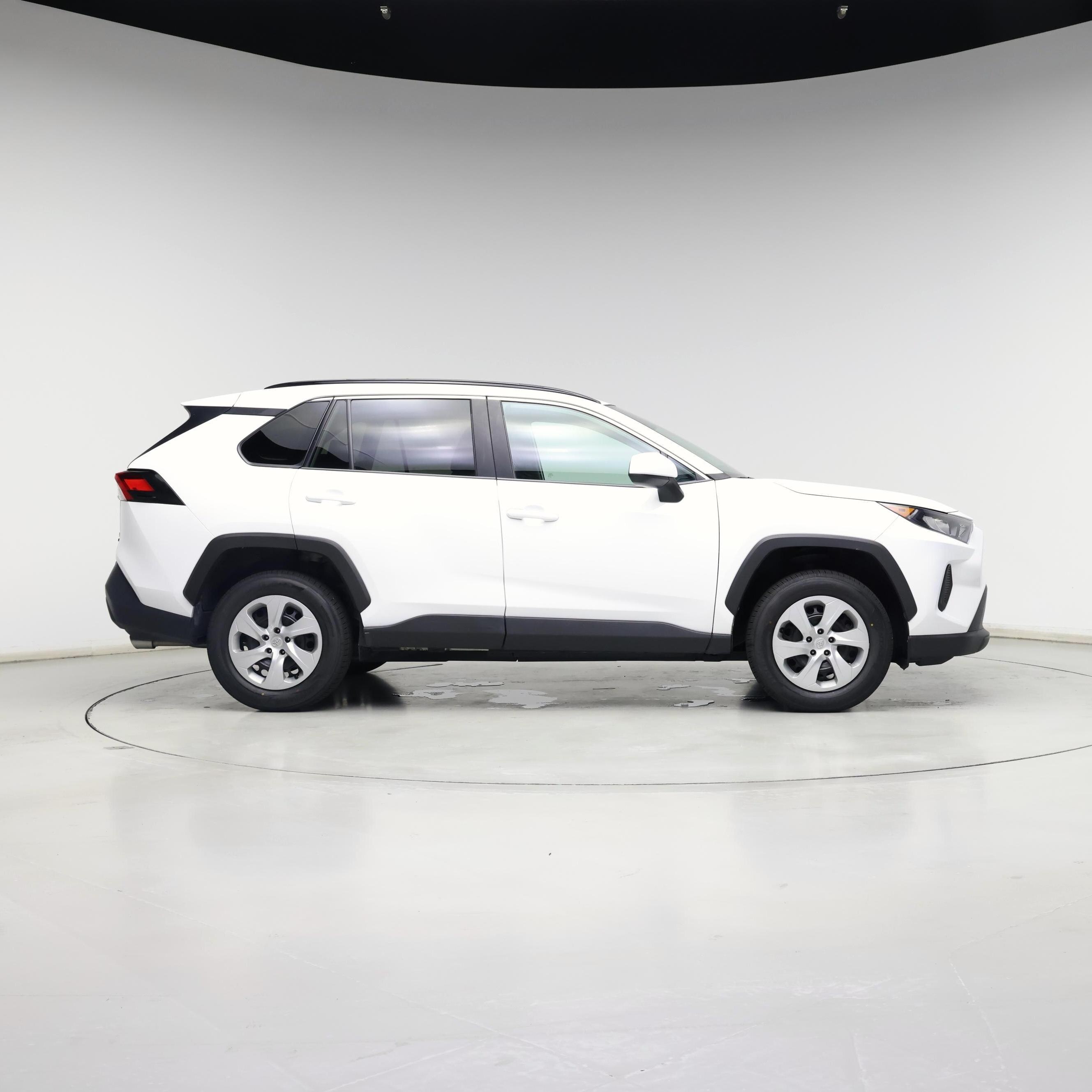 Thumbnail: 2021 Toyota RAV4 - 7
