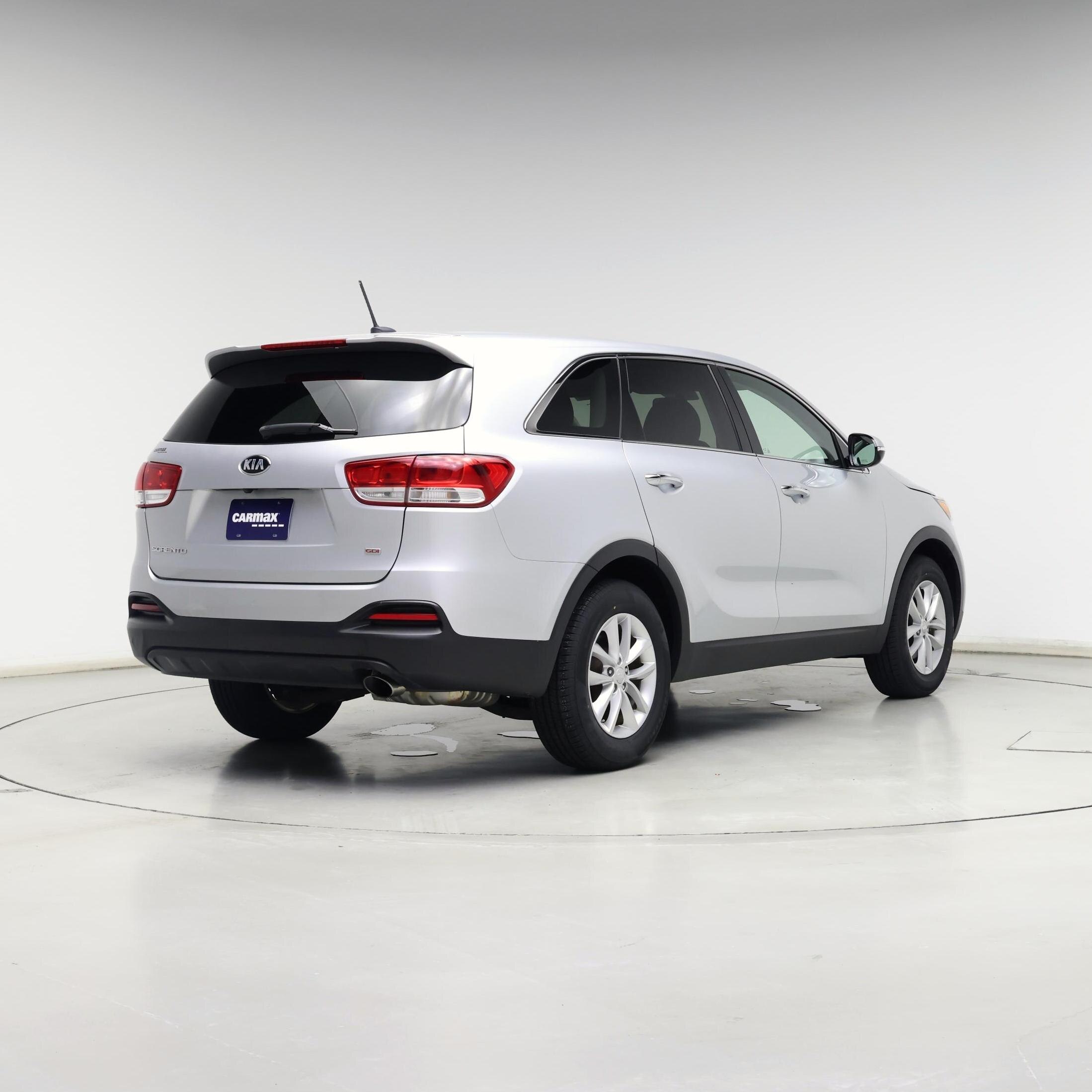 Thumbnail: 2018 Kia Sorento - 8