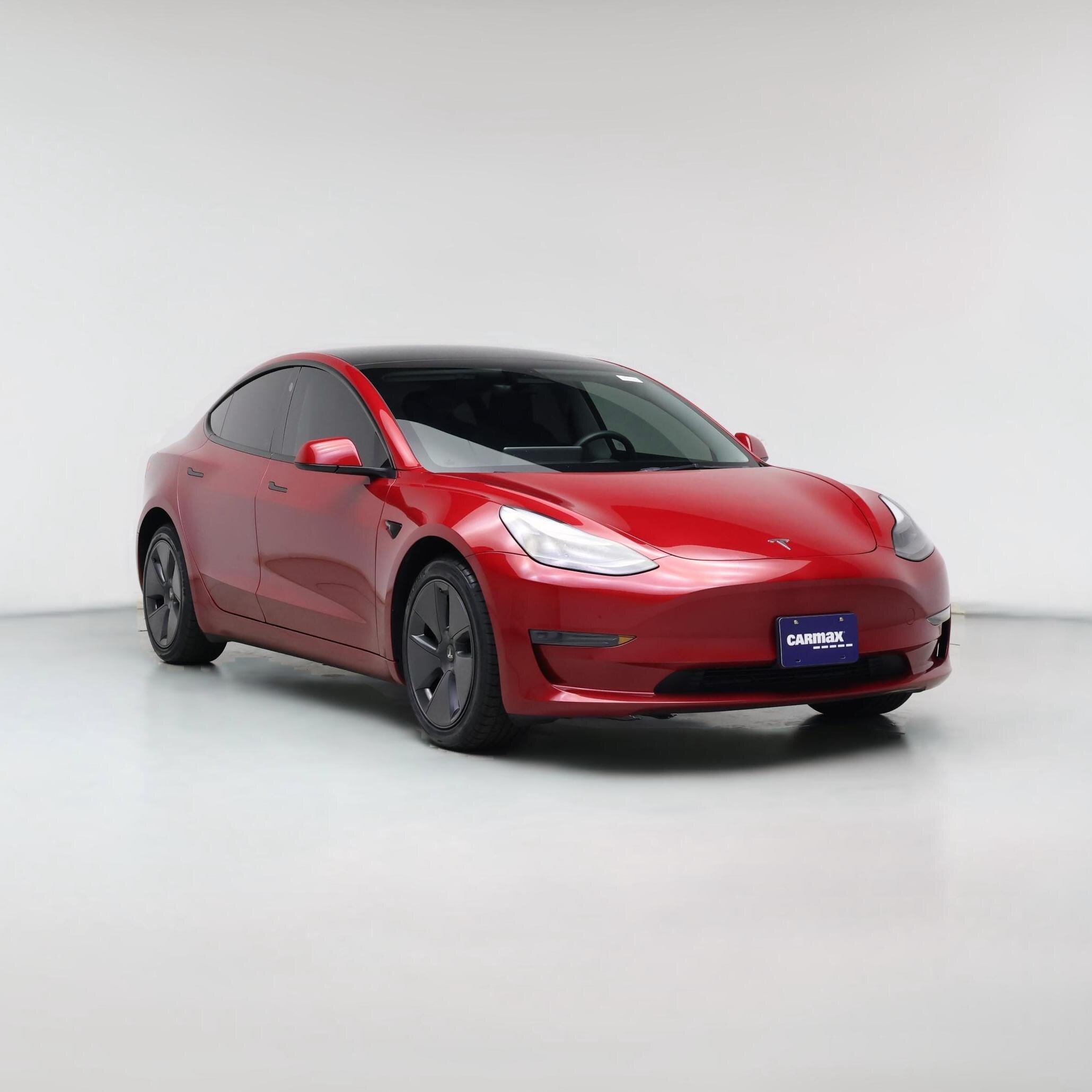 Thumbnail: 2023 Tesla Model 3 - 1