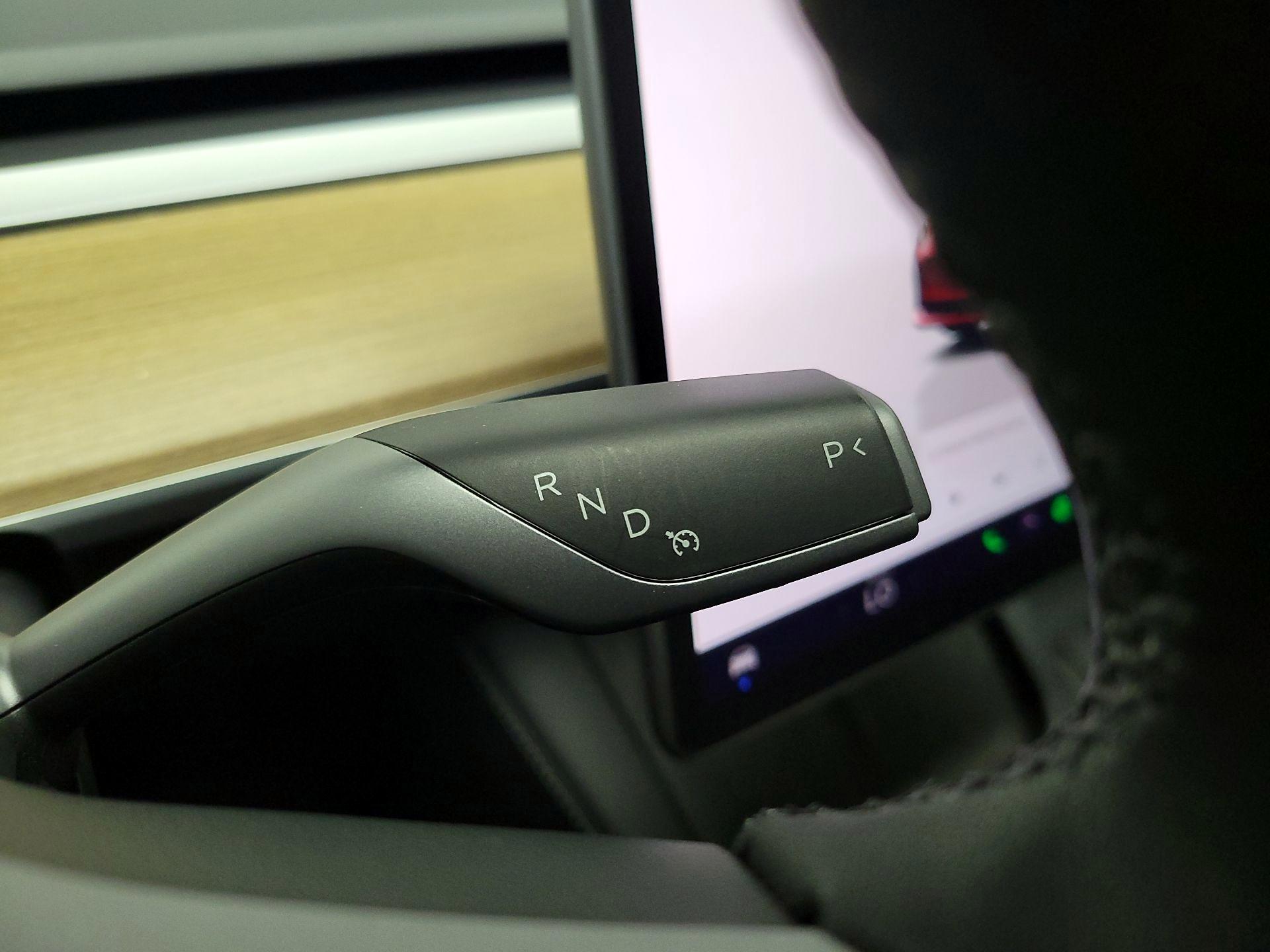 Thumbnail: 2023 Tesla Model 3 - 17