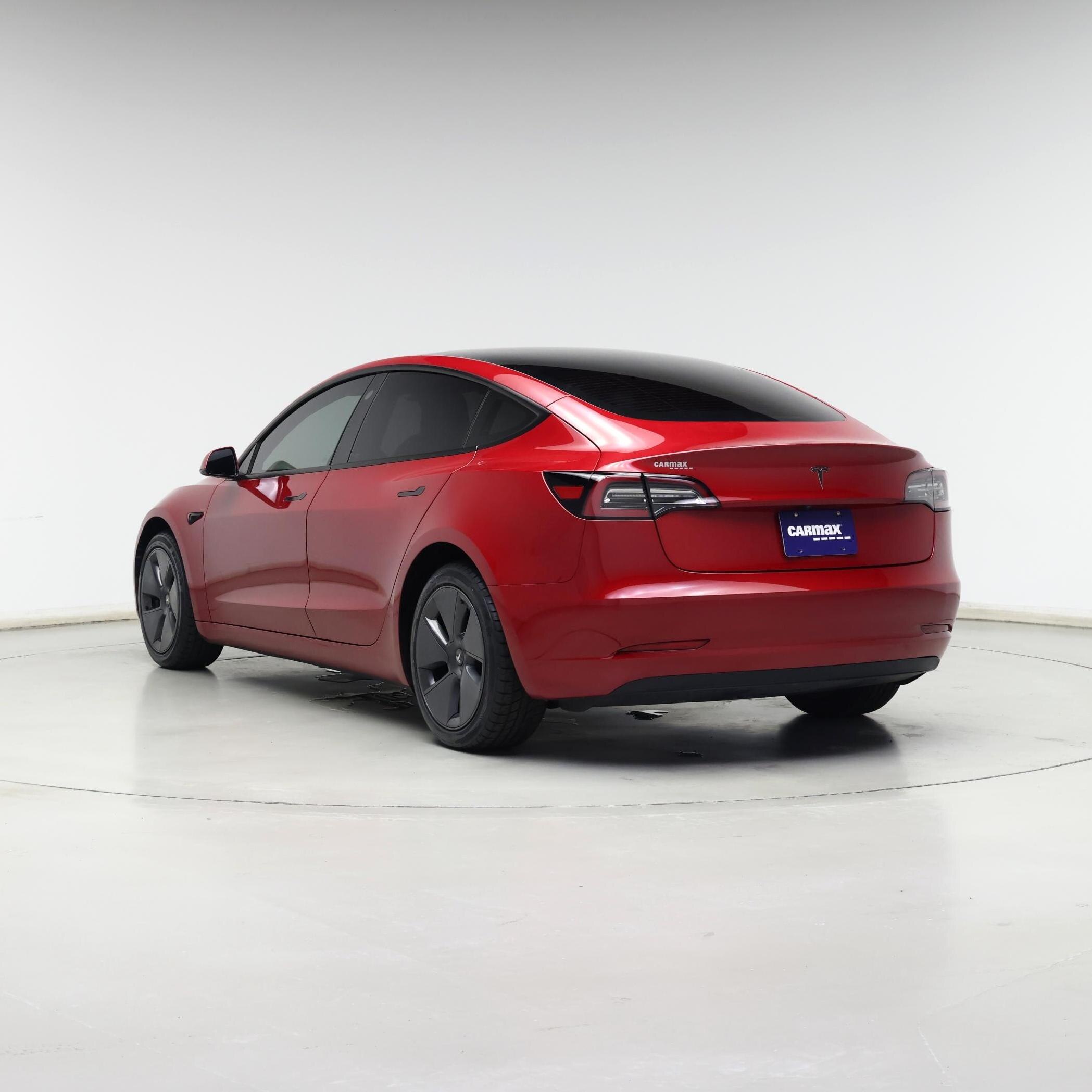 Thumbnail: 2023 Tesla Model 3 - 2