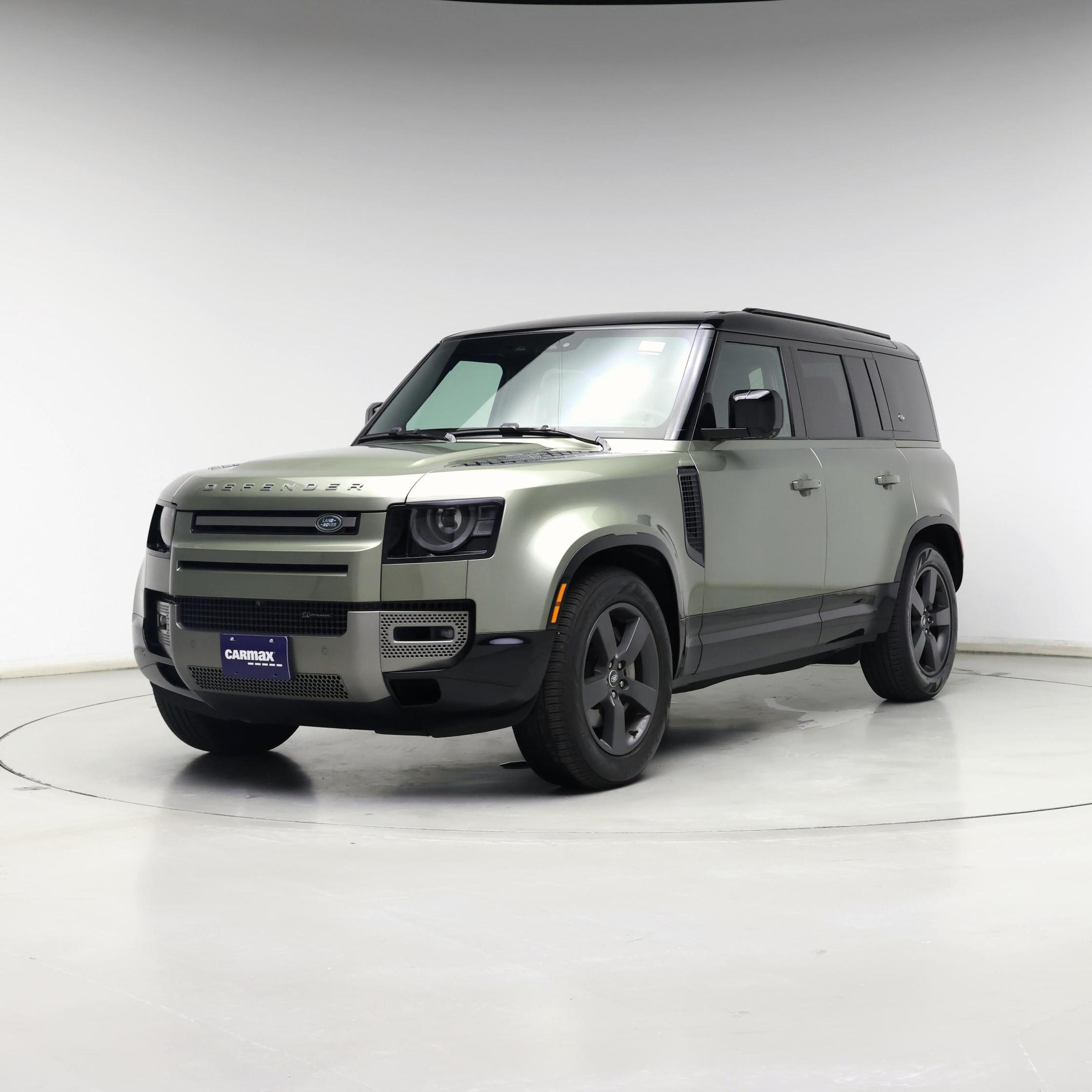 Thumbnail: 2023 Land Rover Defender - 4