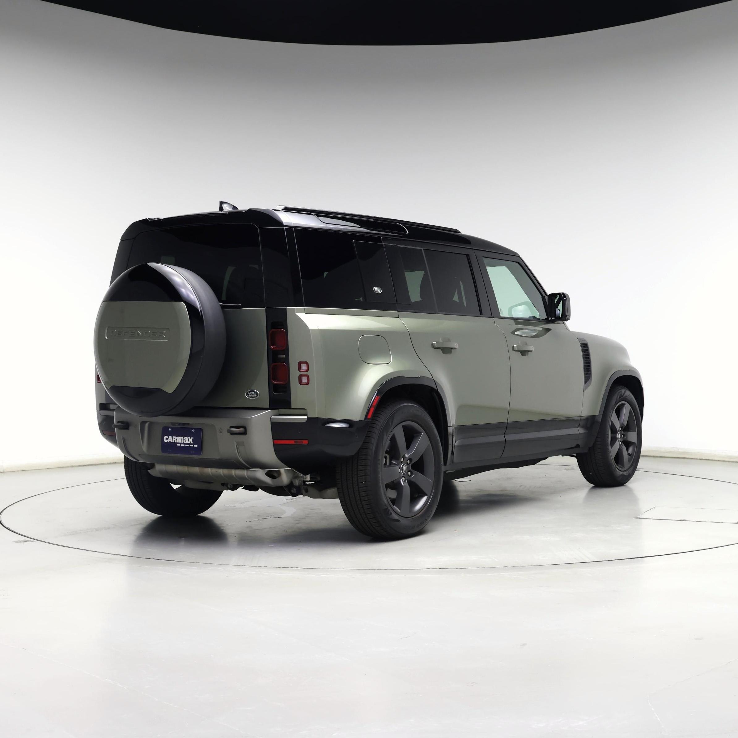 Thumbnail: 2023 Land Rover Defender - 8