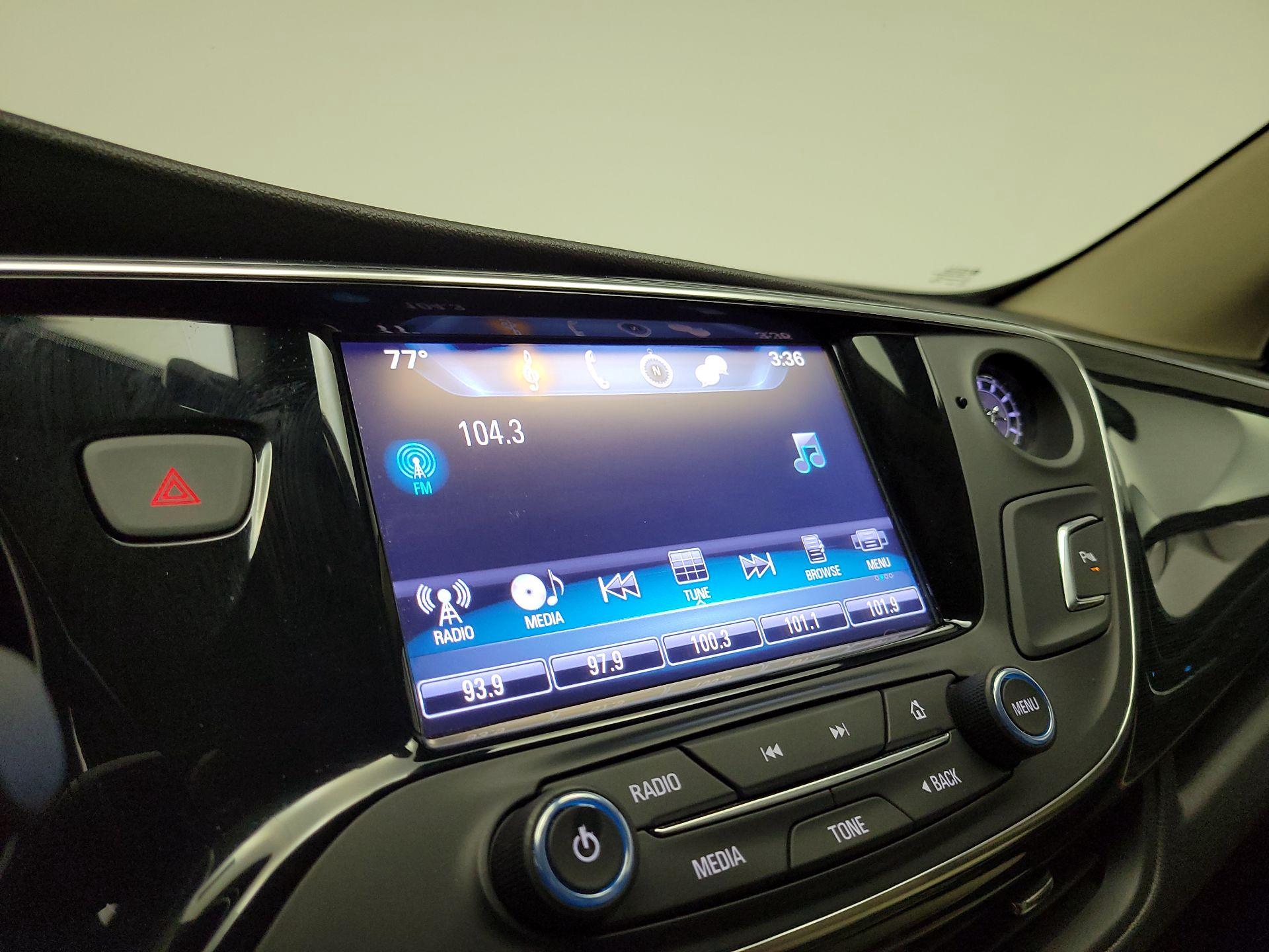 Thumbnail: 2017 Buick Envision - 15