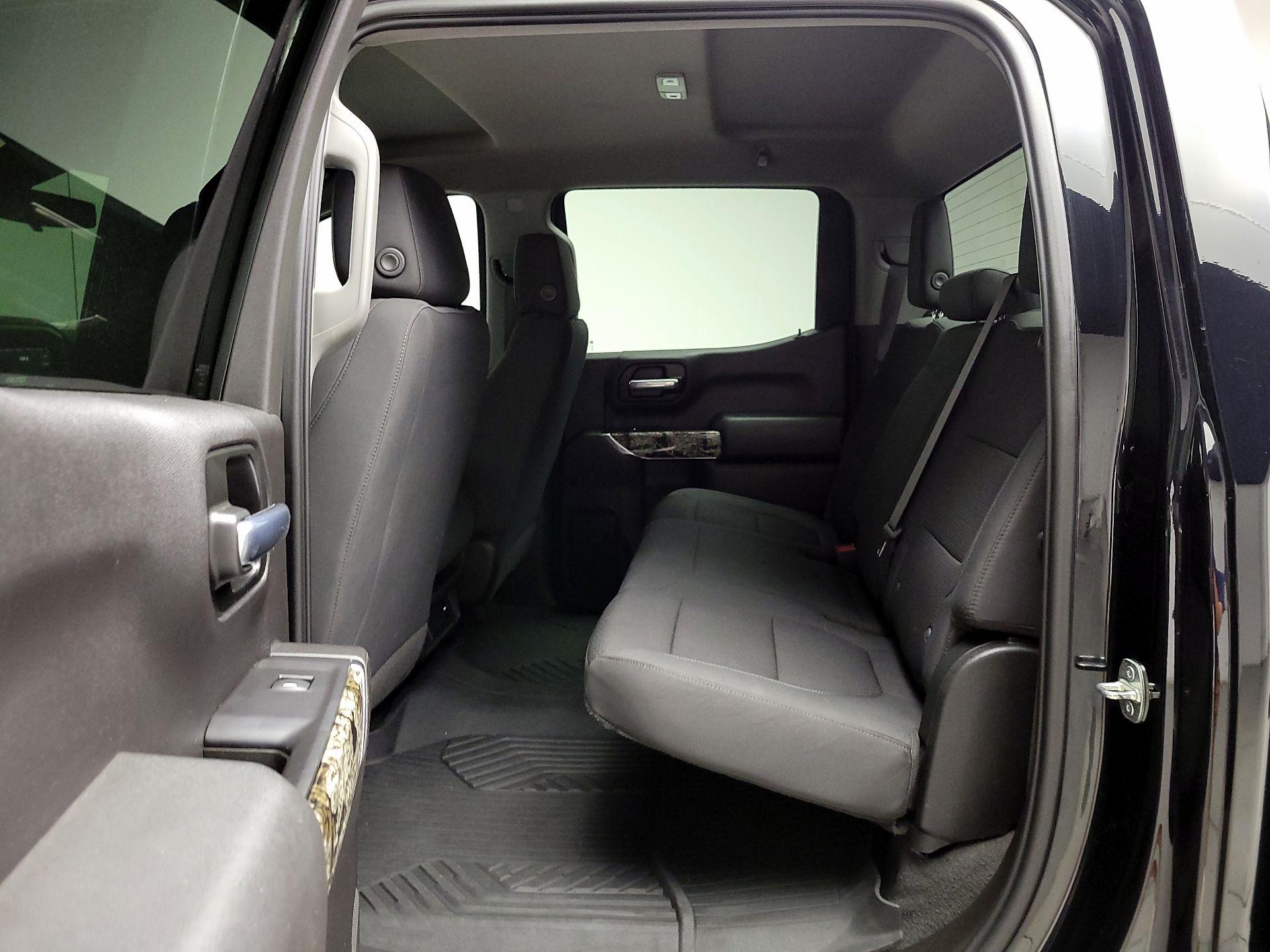 Thumbnail: 2021 Chevrolet Silverado 1500 - 19