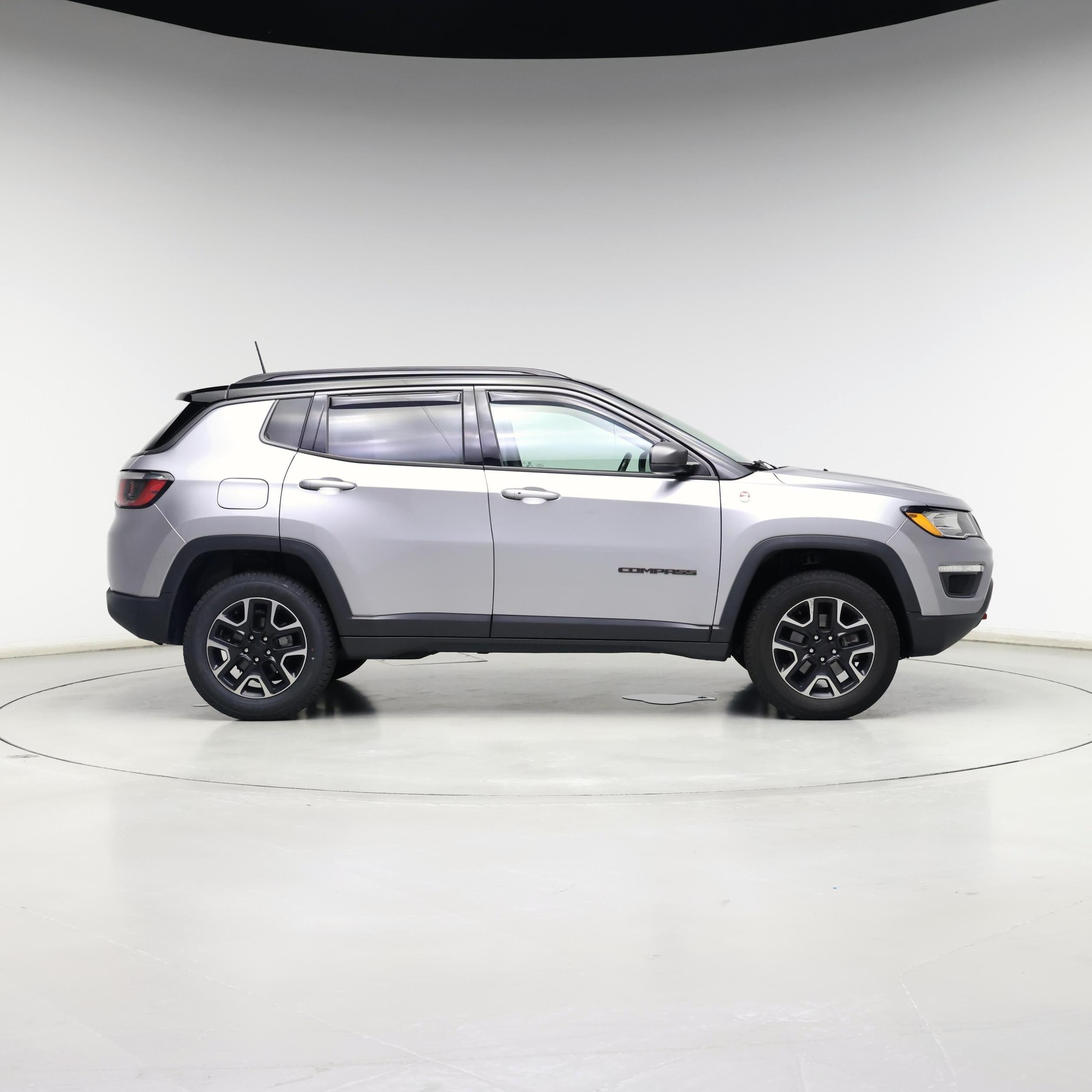 Thumbnail: 2019 Jeep Compass - 7