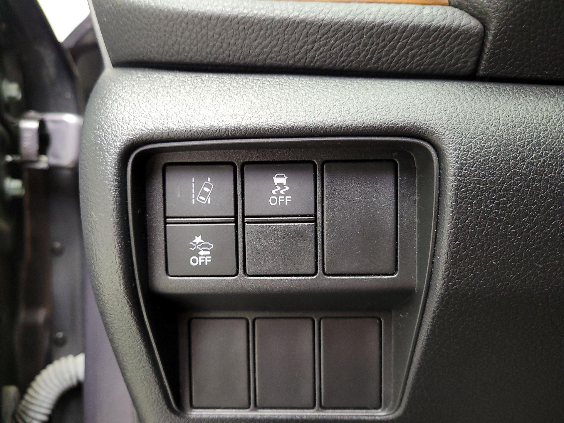 Thumbnail: 2019 Honda CR-V - 13