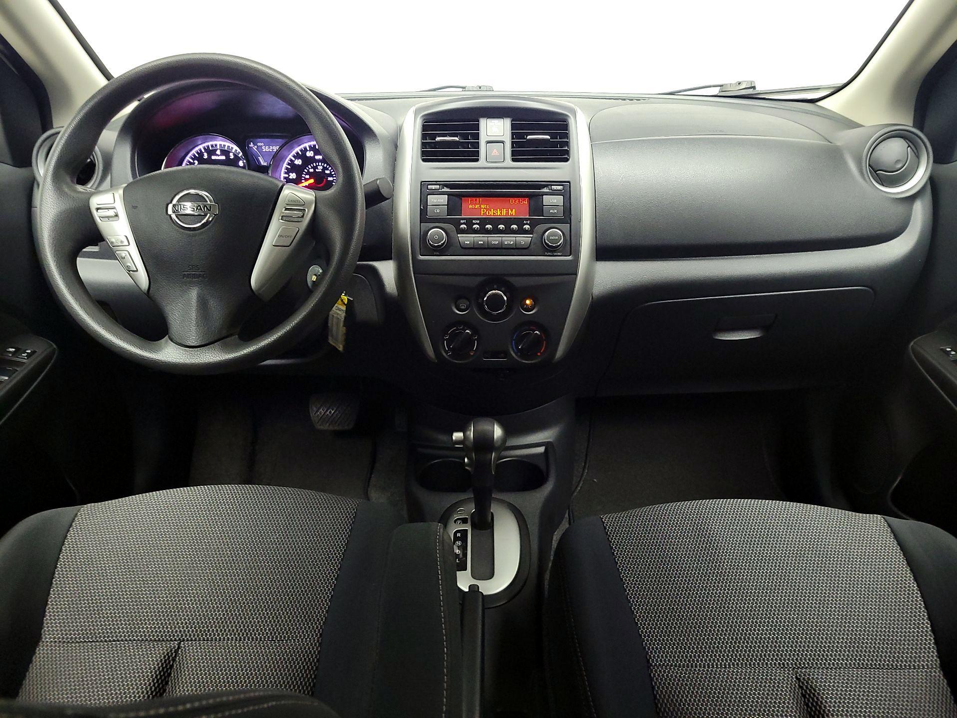 Thumbnail: 2016 Nissan Versa - 9