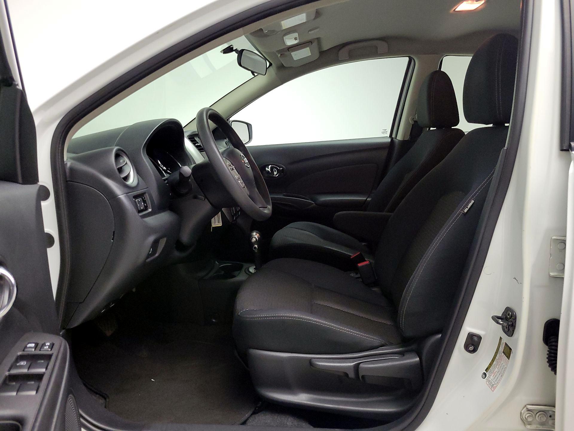 Thumbnail: 2016 Nissan Versa - 11