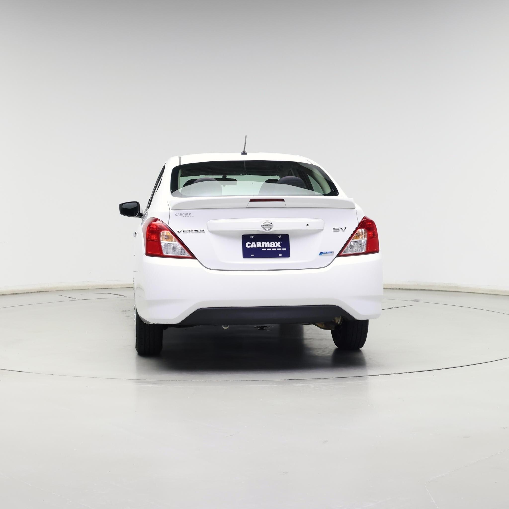 Thumbnail: 2016 Nissan Versa - 6