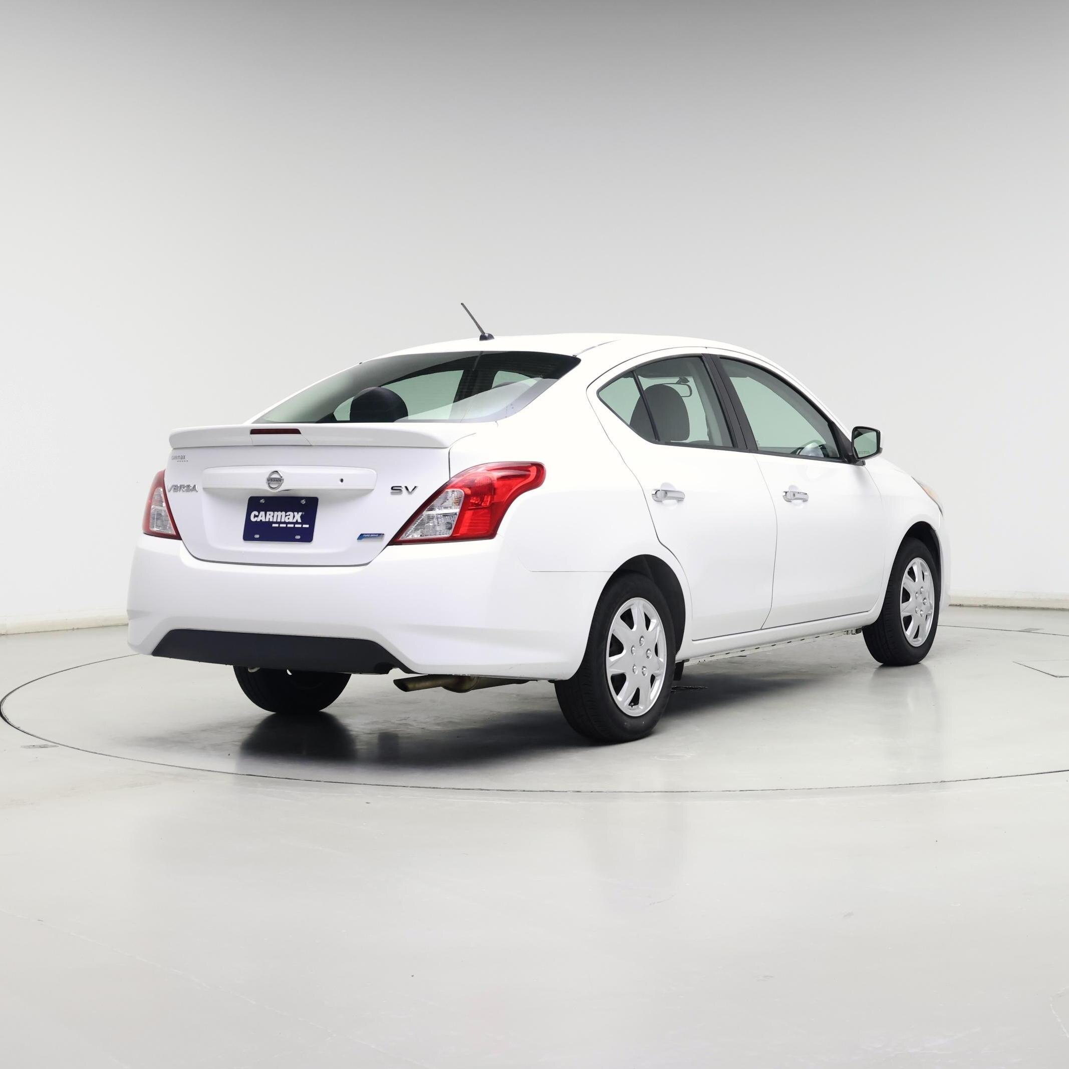 Thumbnail: 2016 Nissan Versa - 8
