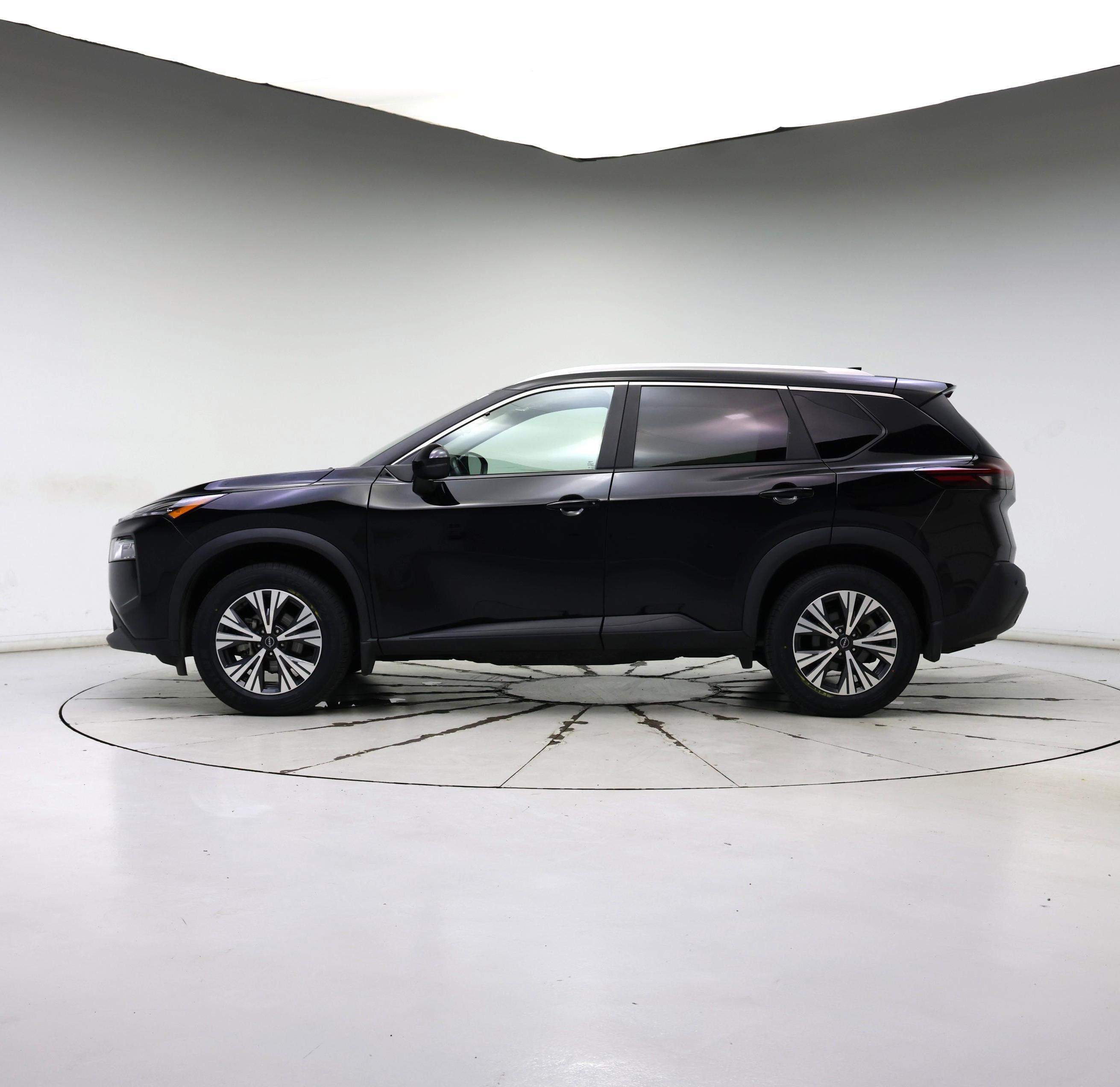 Thumbnail: 2023 Nissan Rogue - 3