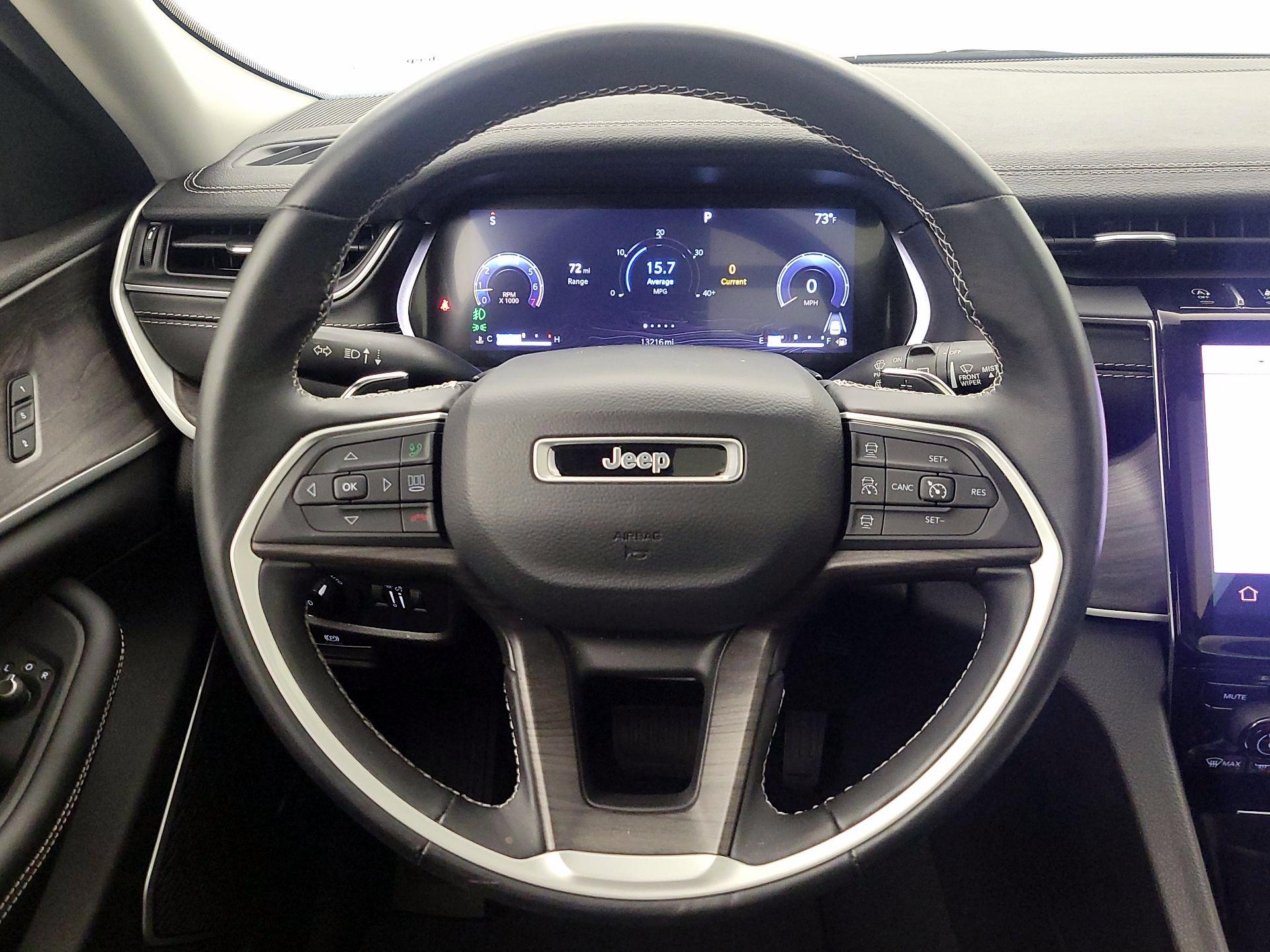 Thumbnail: 2022 Jeep Grand Cherokee - 10