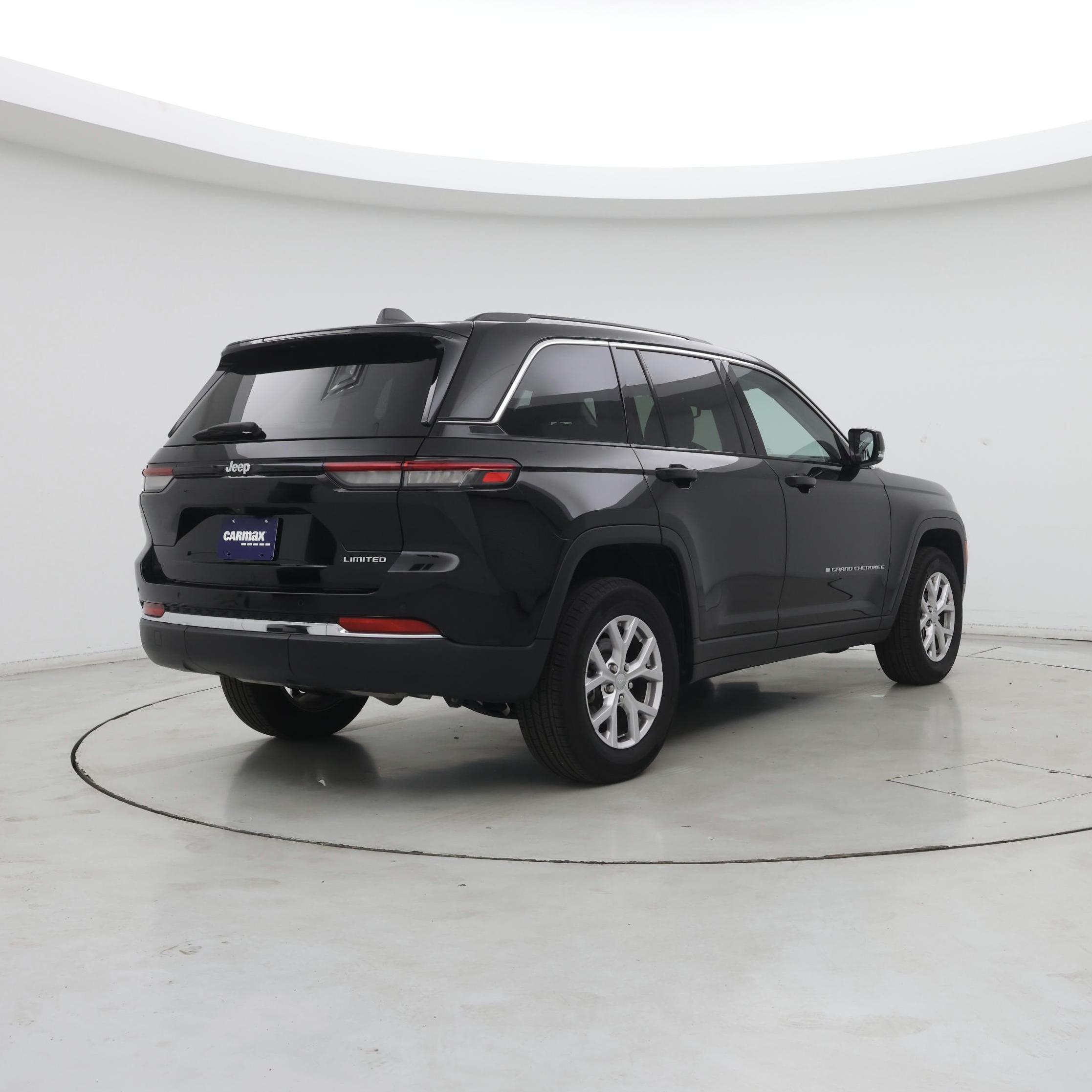 Thumbnail: 2022 Jeep Grand Cherokee - 8