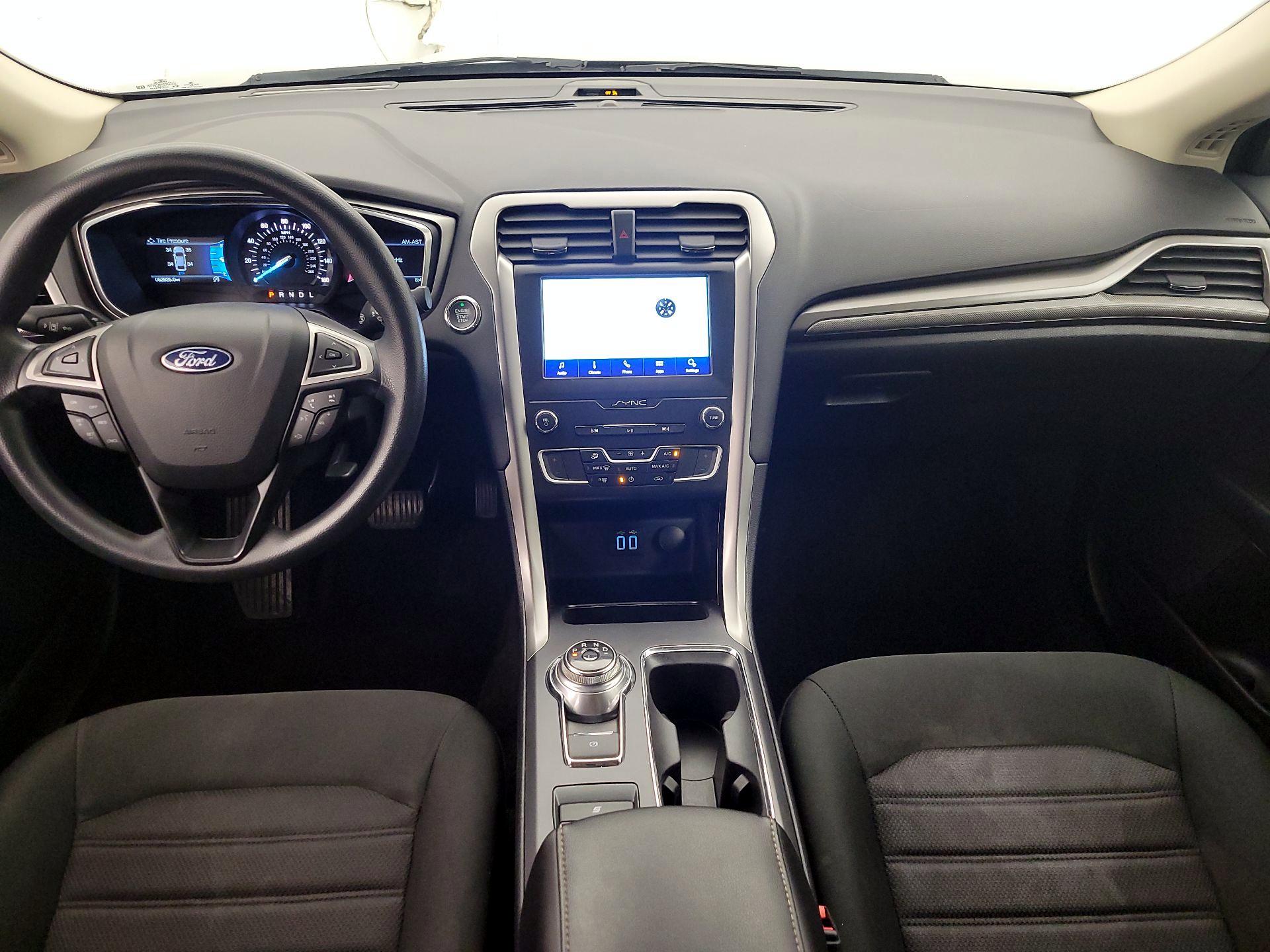 Thumbnail: 2020 Ford Fusion - 9