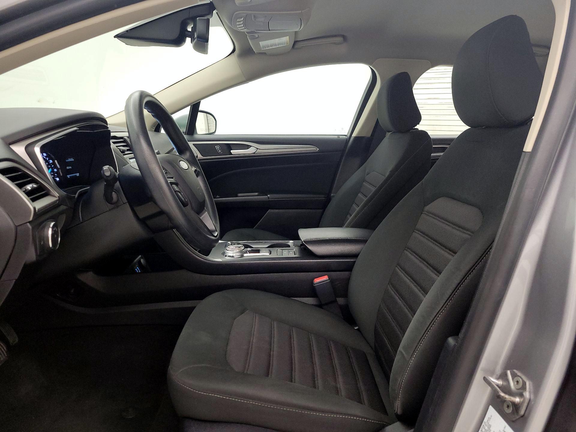 Thumbnail: 2020 Ford Fusion - 11