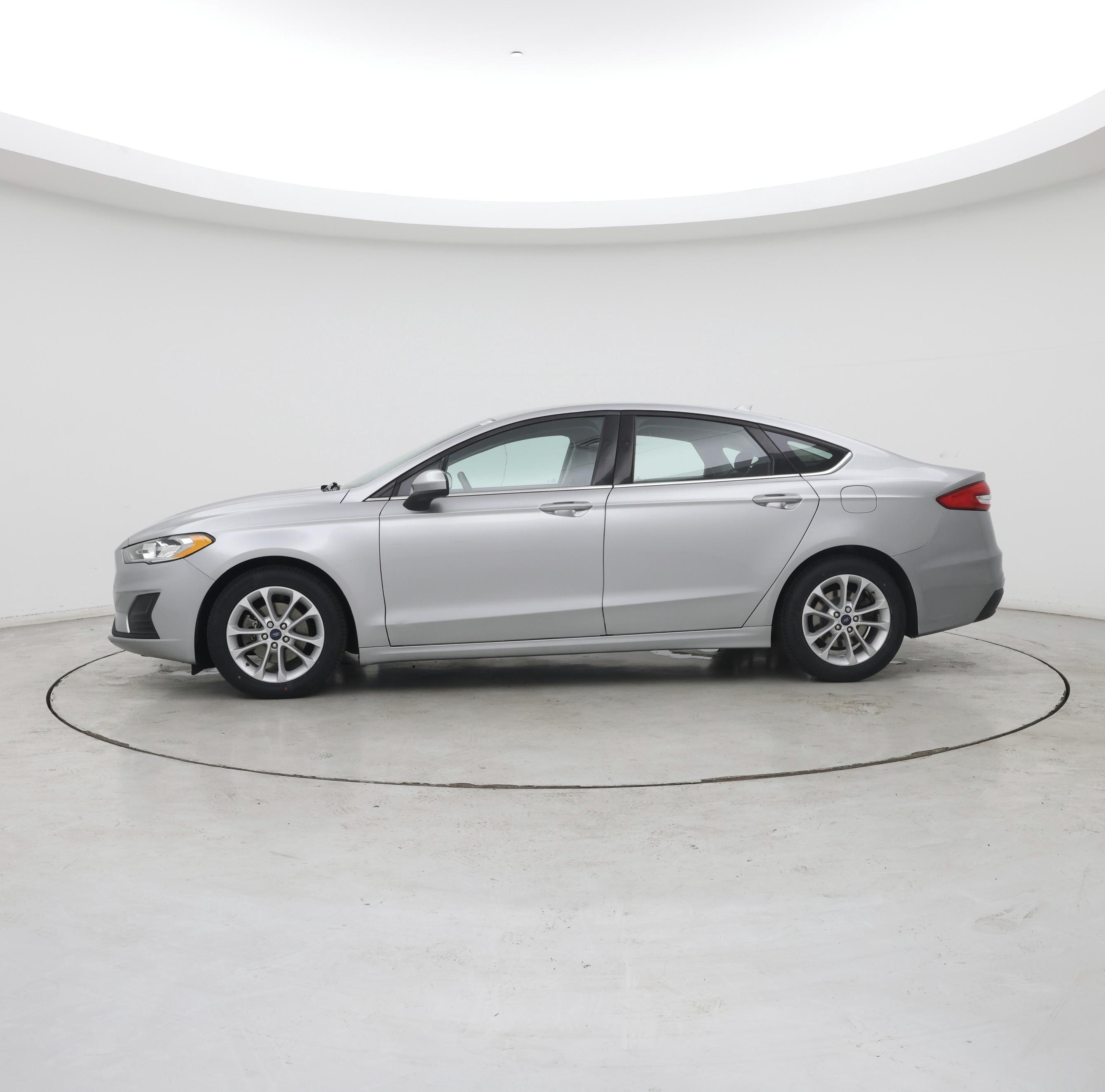 Thumbnail: 2020 Ford Fusion - 3