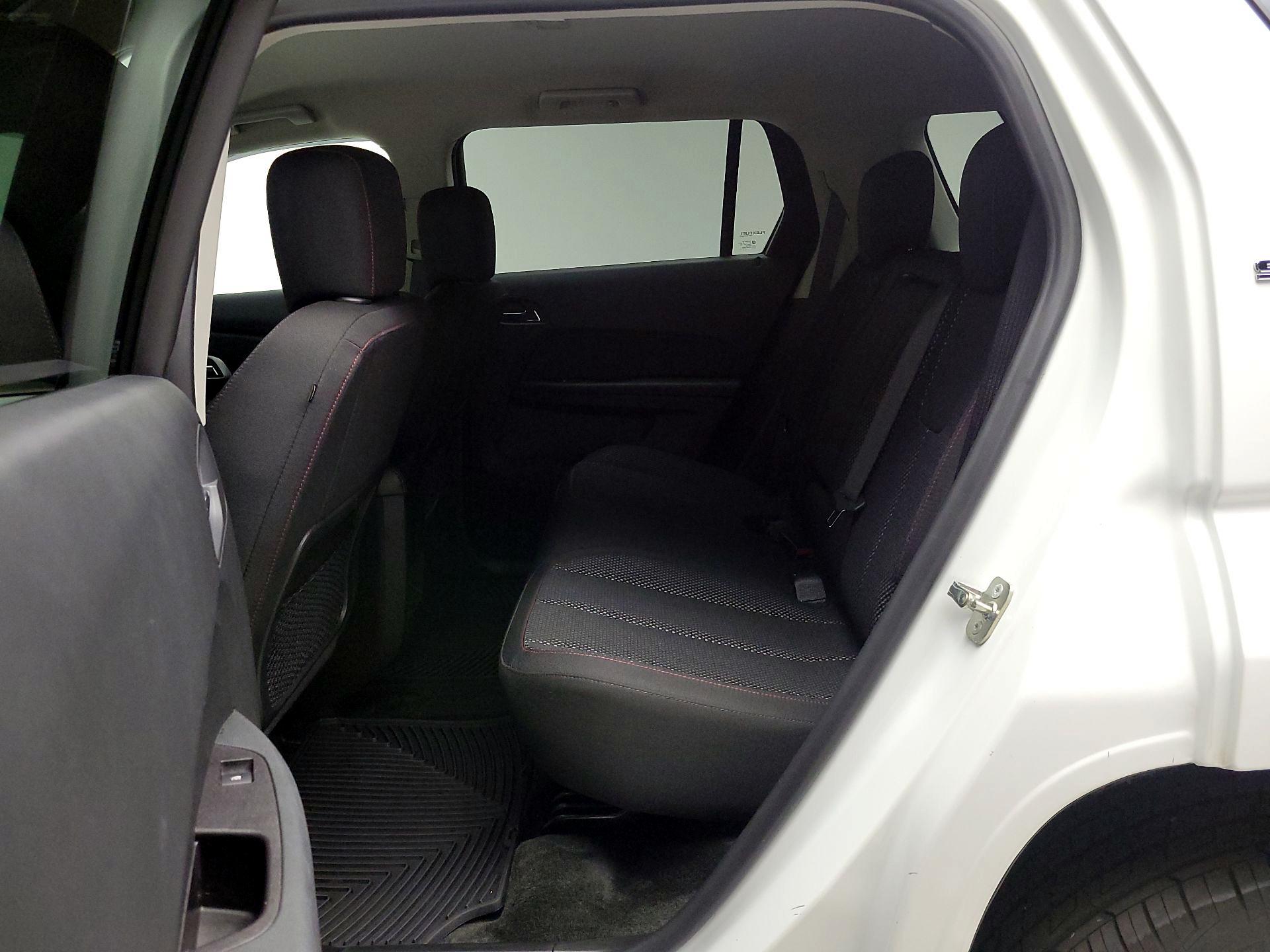 Thumbnail: 2017 GMC Terrain - 18