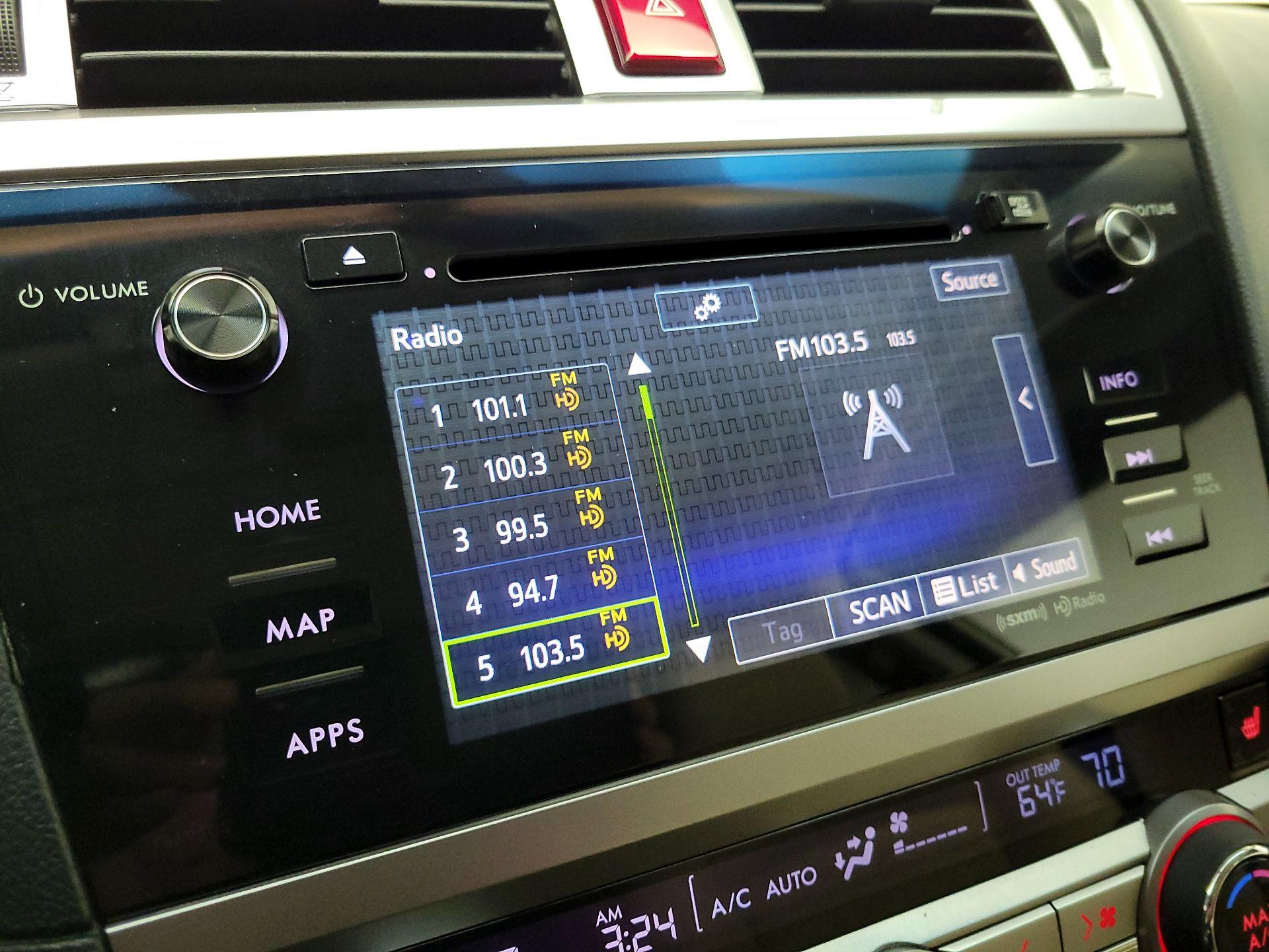 Thumbnail: 2016 Subaru Outback - 16