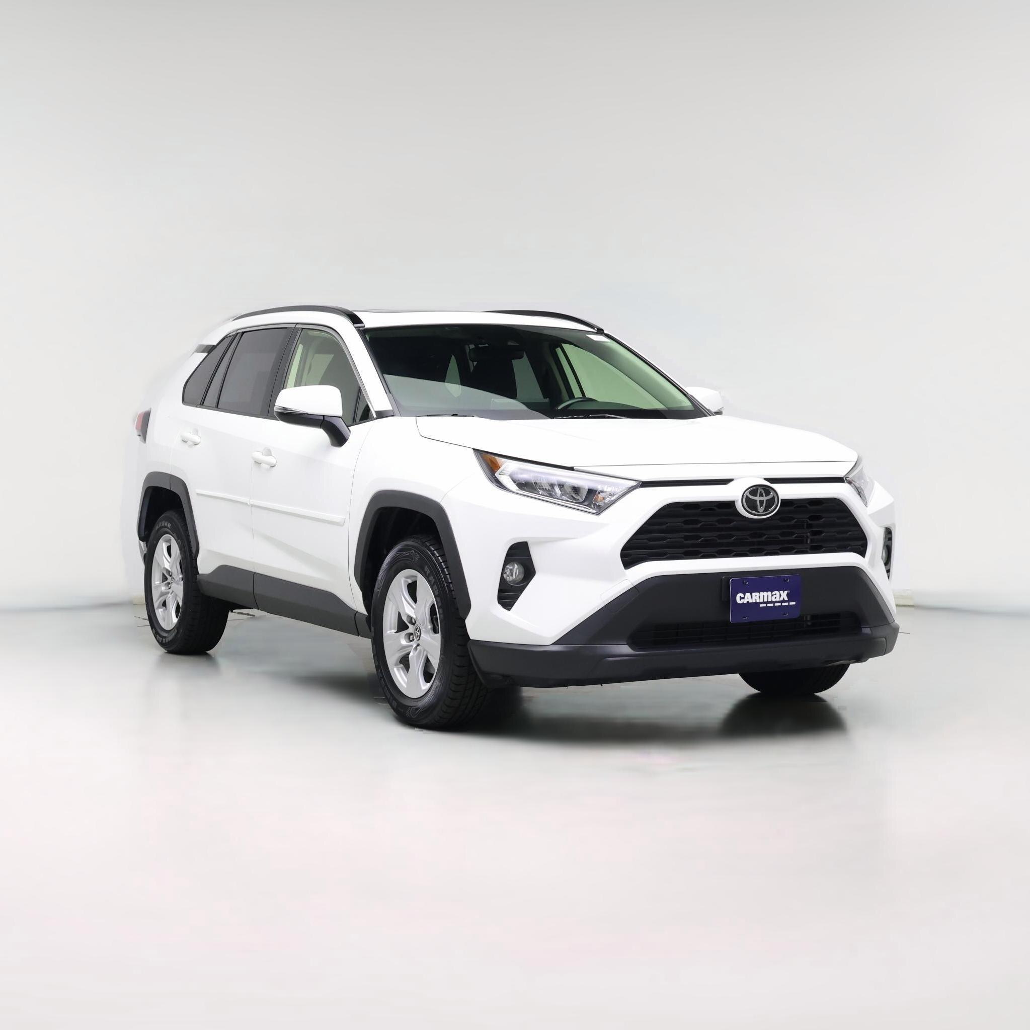 Thumbnail: 2019 Toyota RAV4 - 1