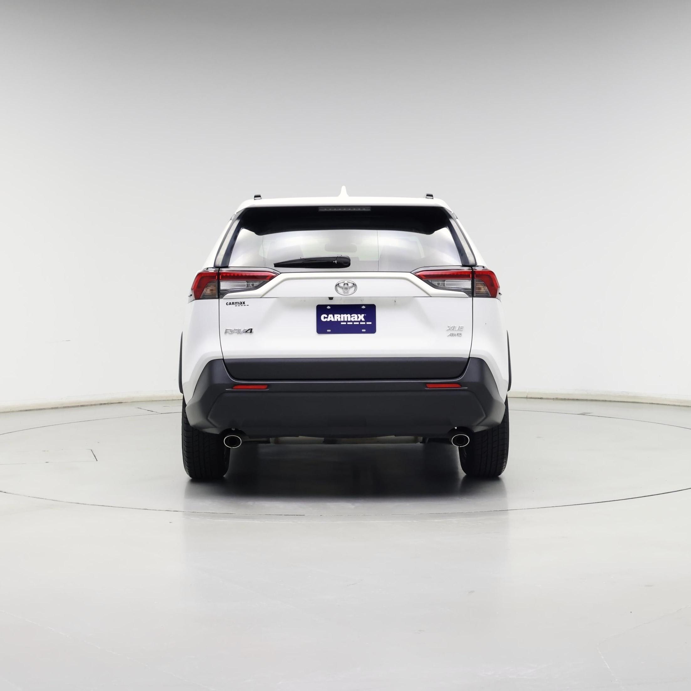 Thumbnail: 2019 Toyota RAV4 - 6