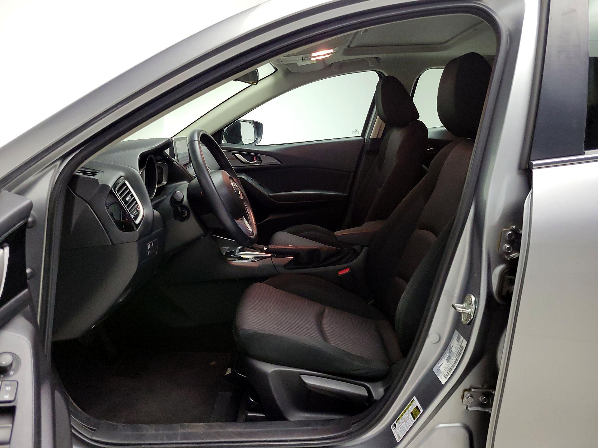 Thumbnail: 2016 Mazda Mazda3 - 11
