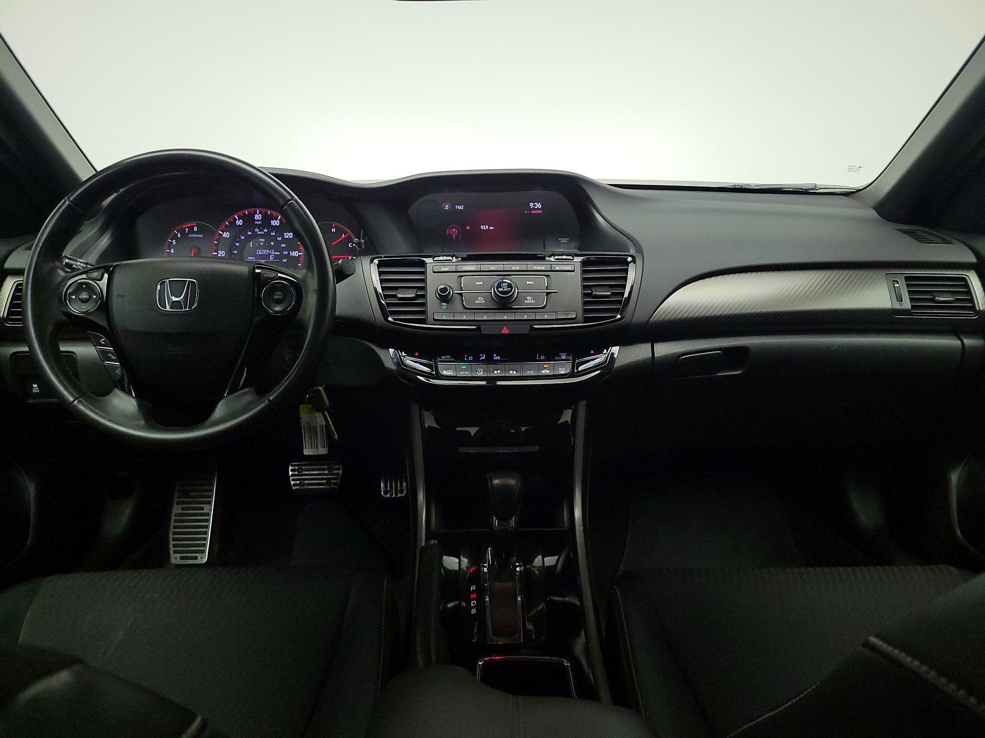 Thumbnail: 2016 Honda Accord - 9
