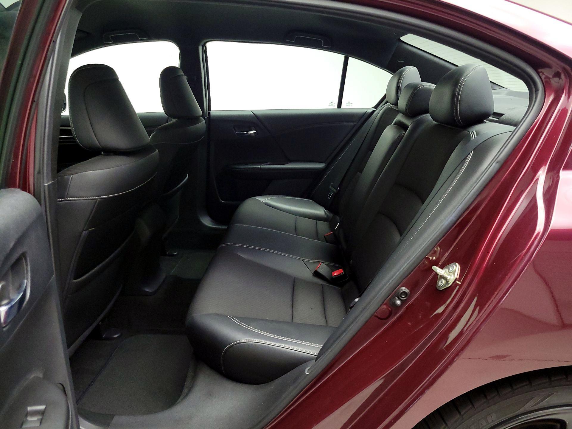 Thumbnail: 2016 Honda Accord - 19