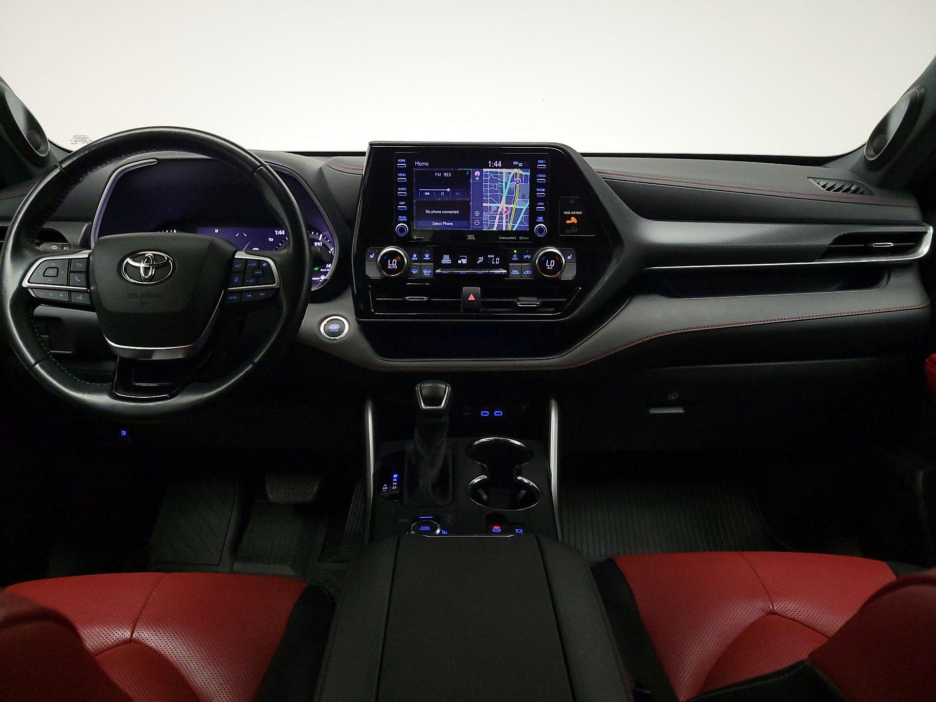 Thumbnail: 2022 Toyota Highlander - 9