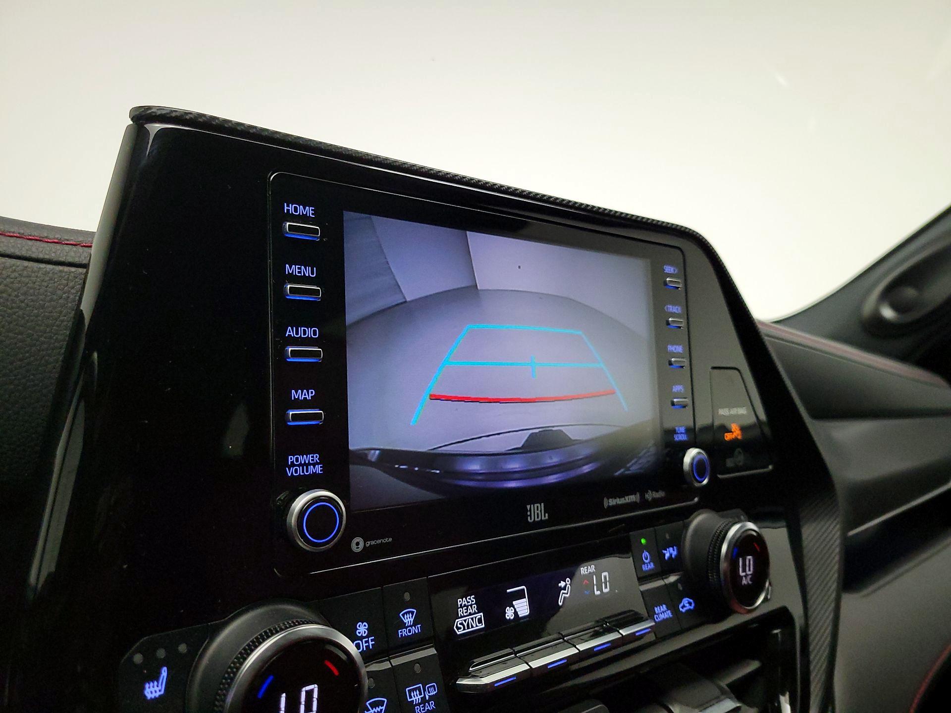 Thumbnail: 2022 Toyota Highlander - 15