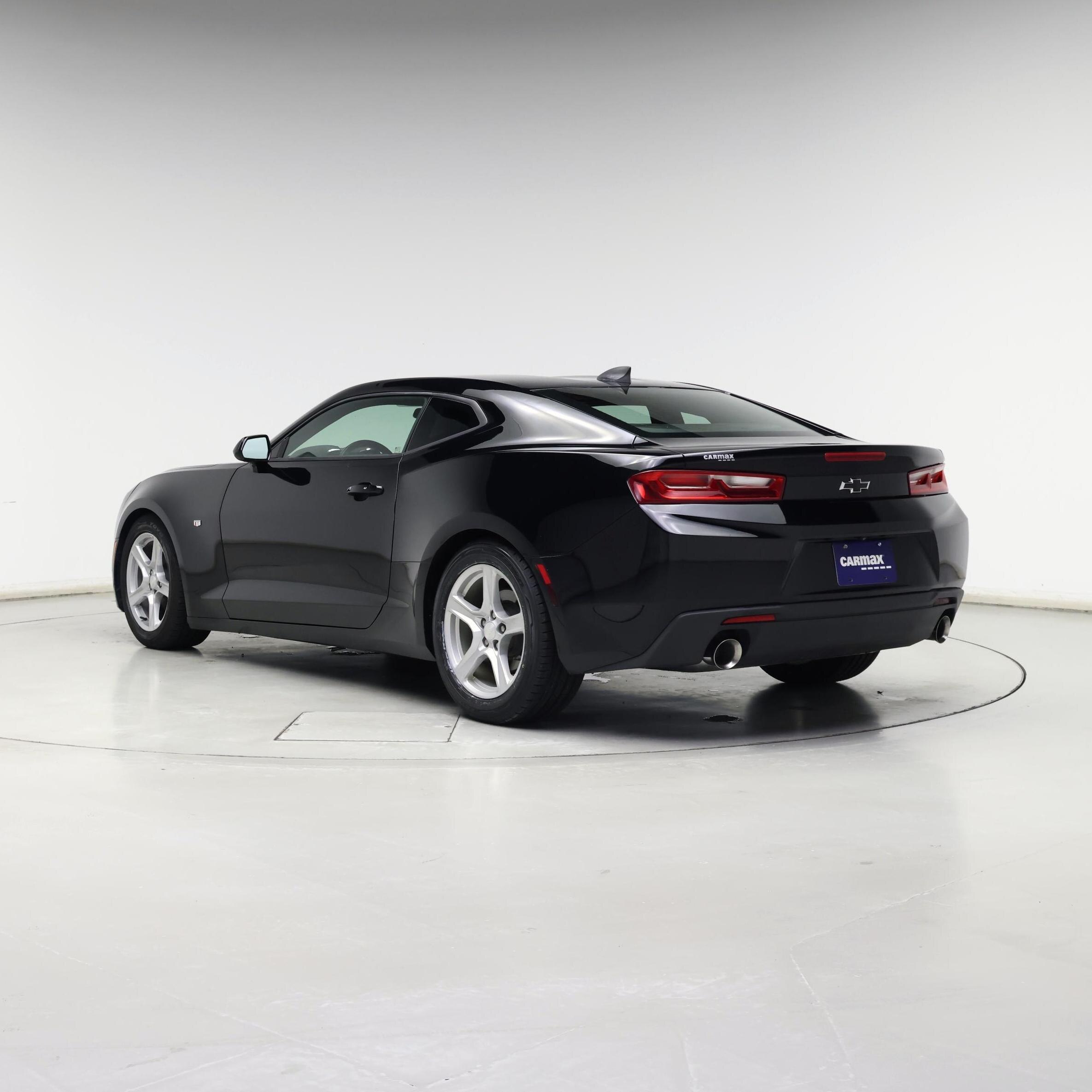 Thumbnail: 2018 Chevrolet Camaro - 2