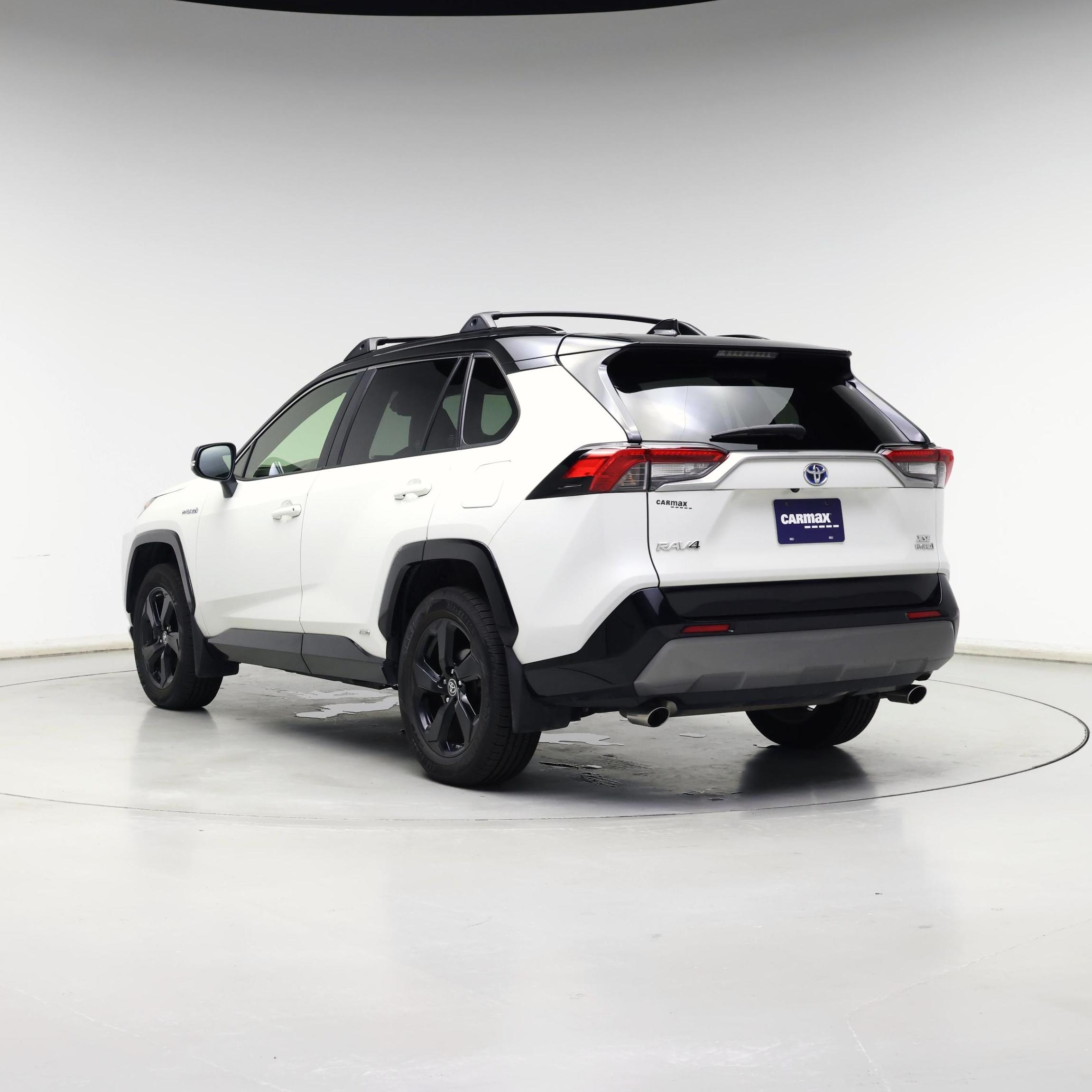 Thumbnail: 2019 Toyota RAV4 - 2