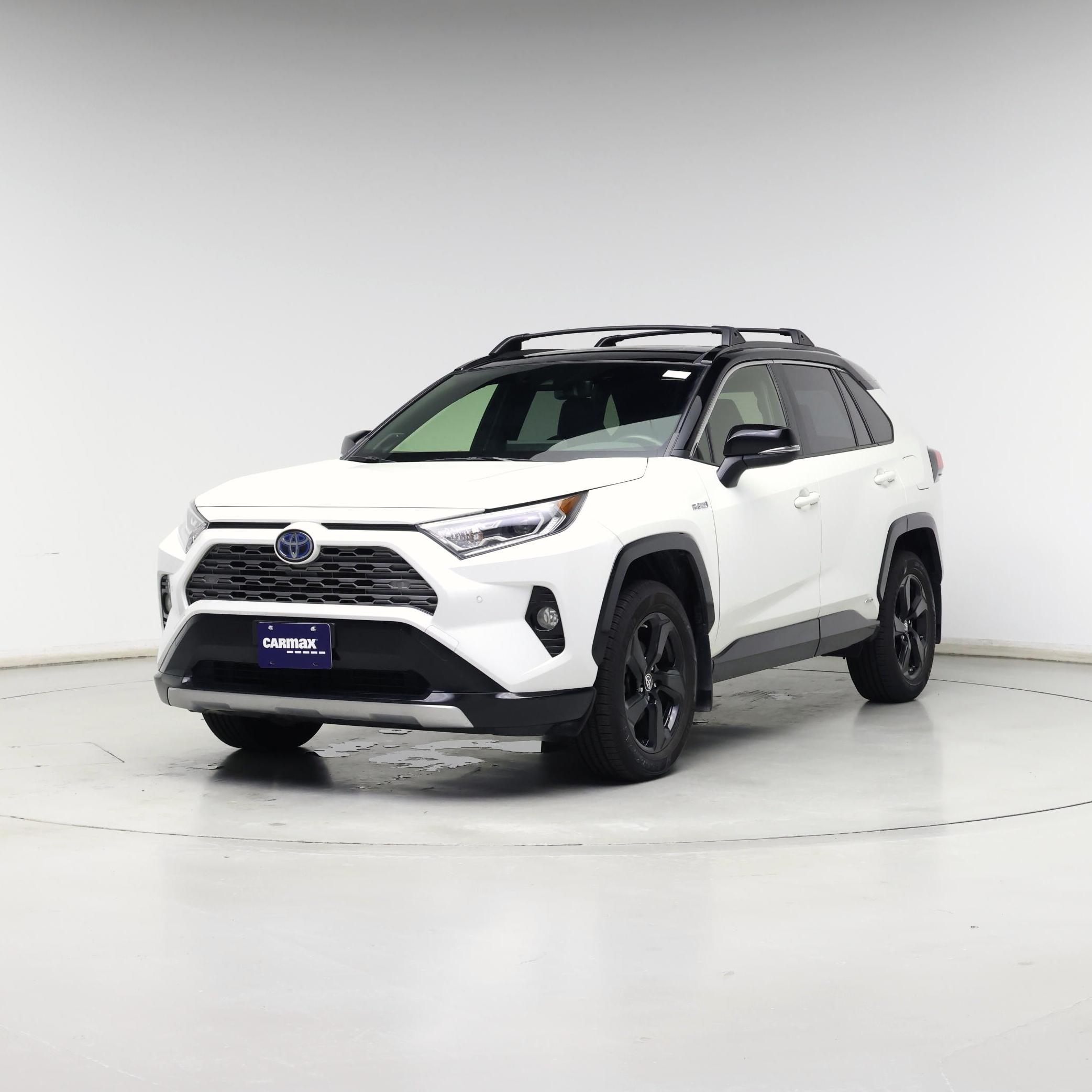 Thumbnail: 2019 Toyota RAV4 - 4