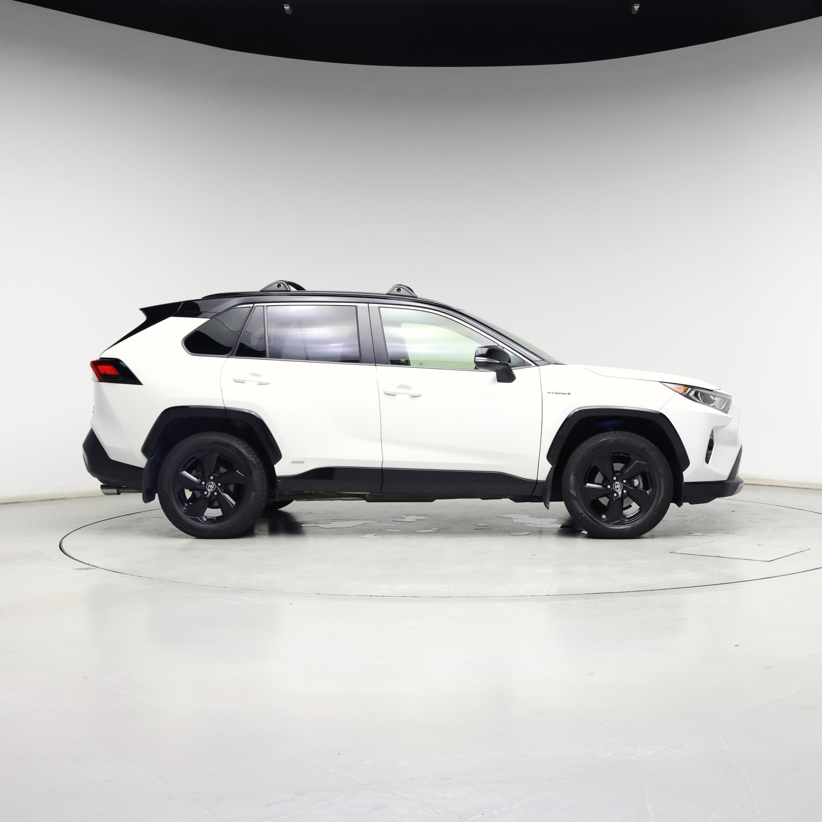 Thumbnail: 2019 Toyota RAV4 - 7