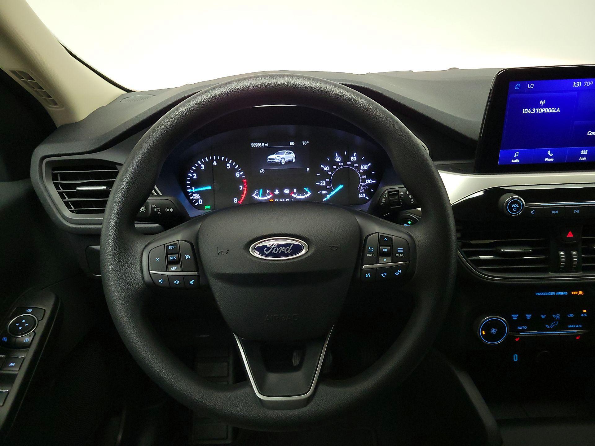 Thumbnail: 2020 Ford Escape - 10