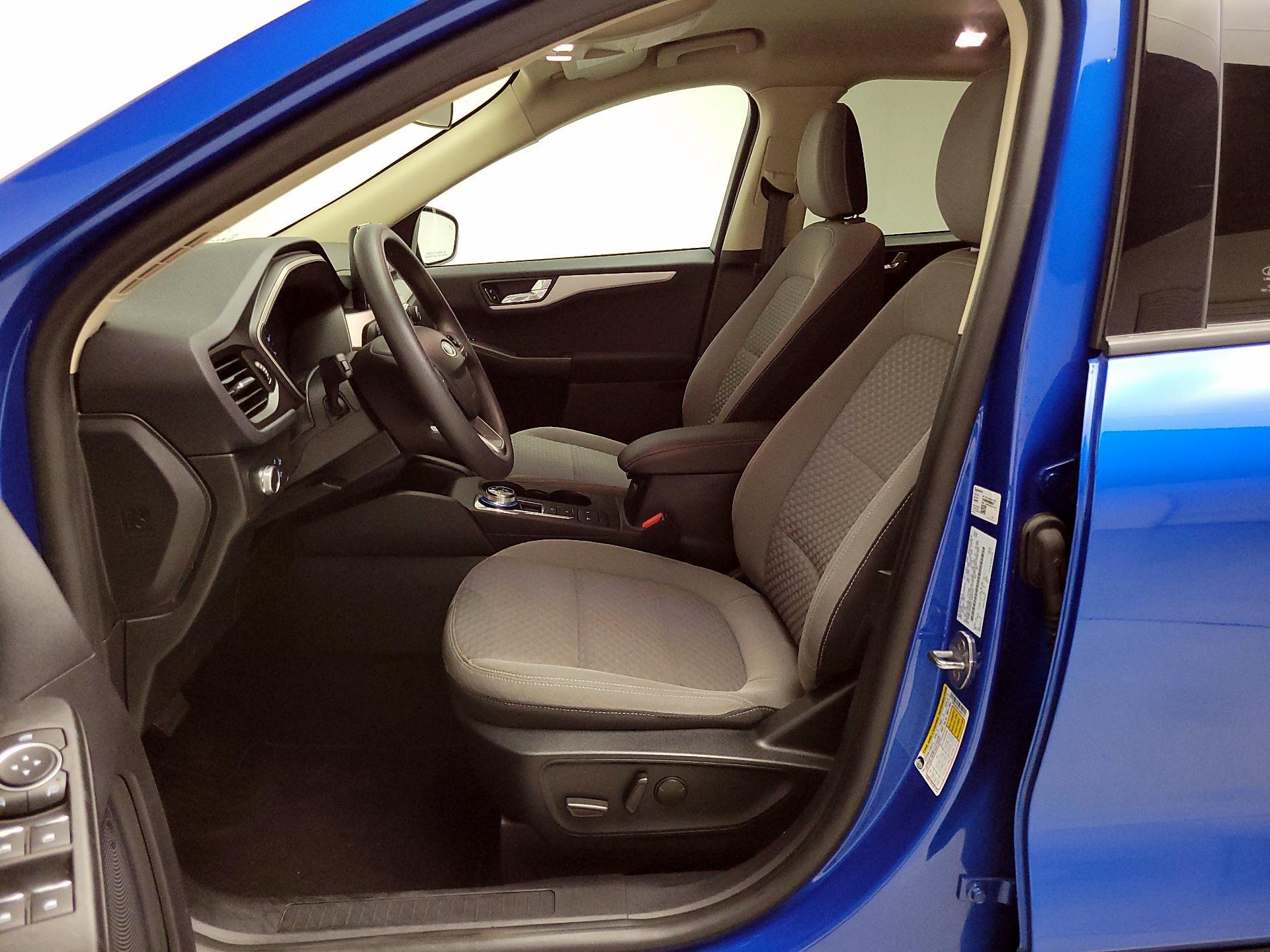Thumbnail: 2020 Ford Escape - 11